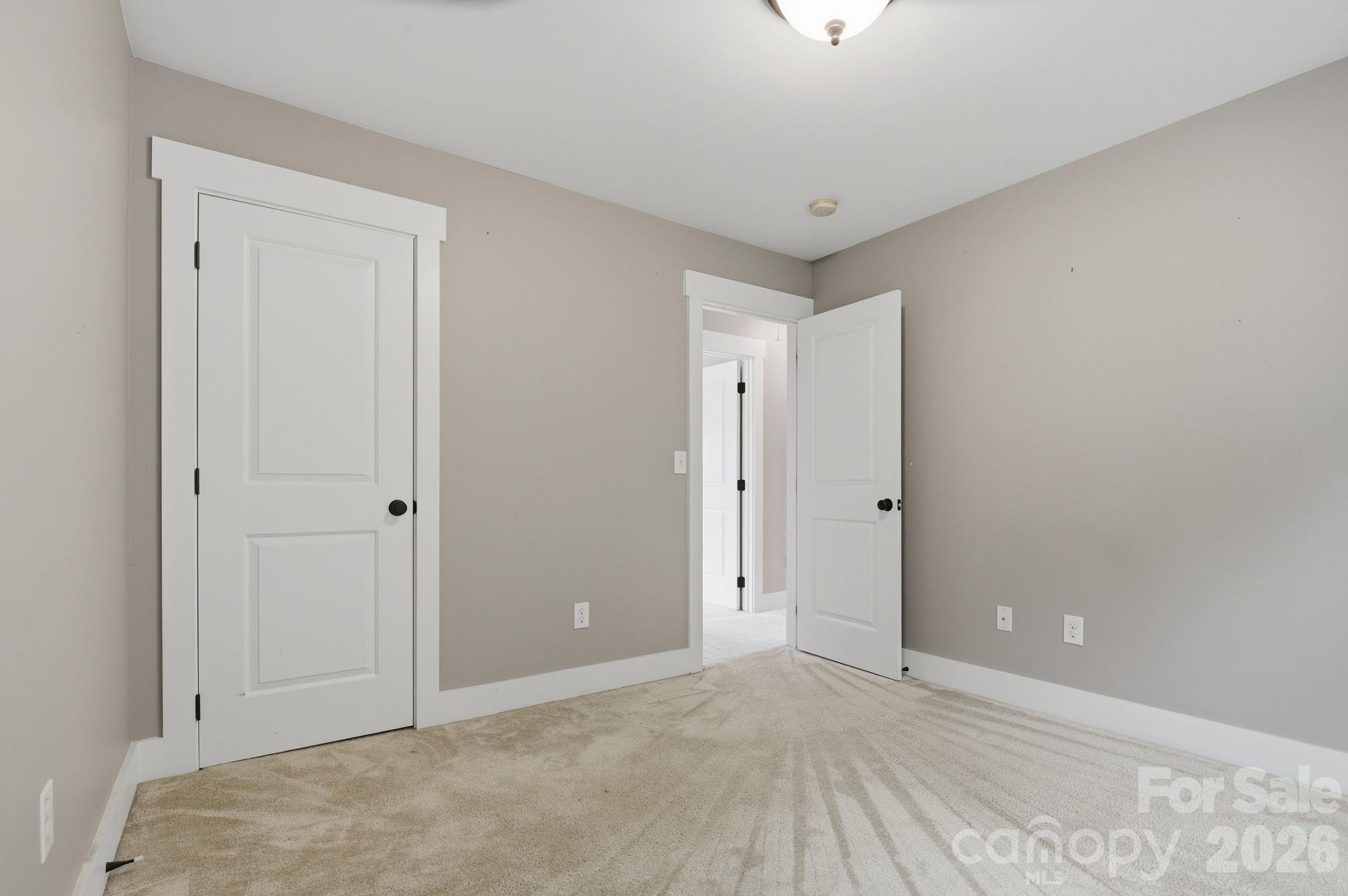128 Estelle Park Drive Property Photo 38