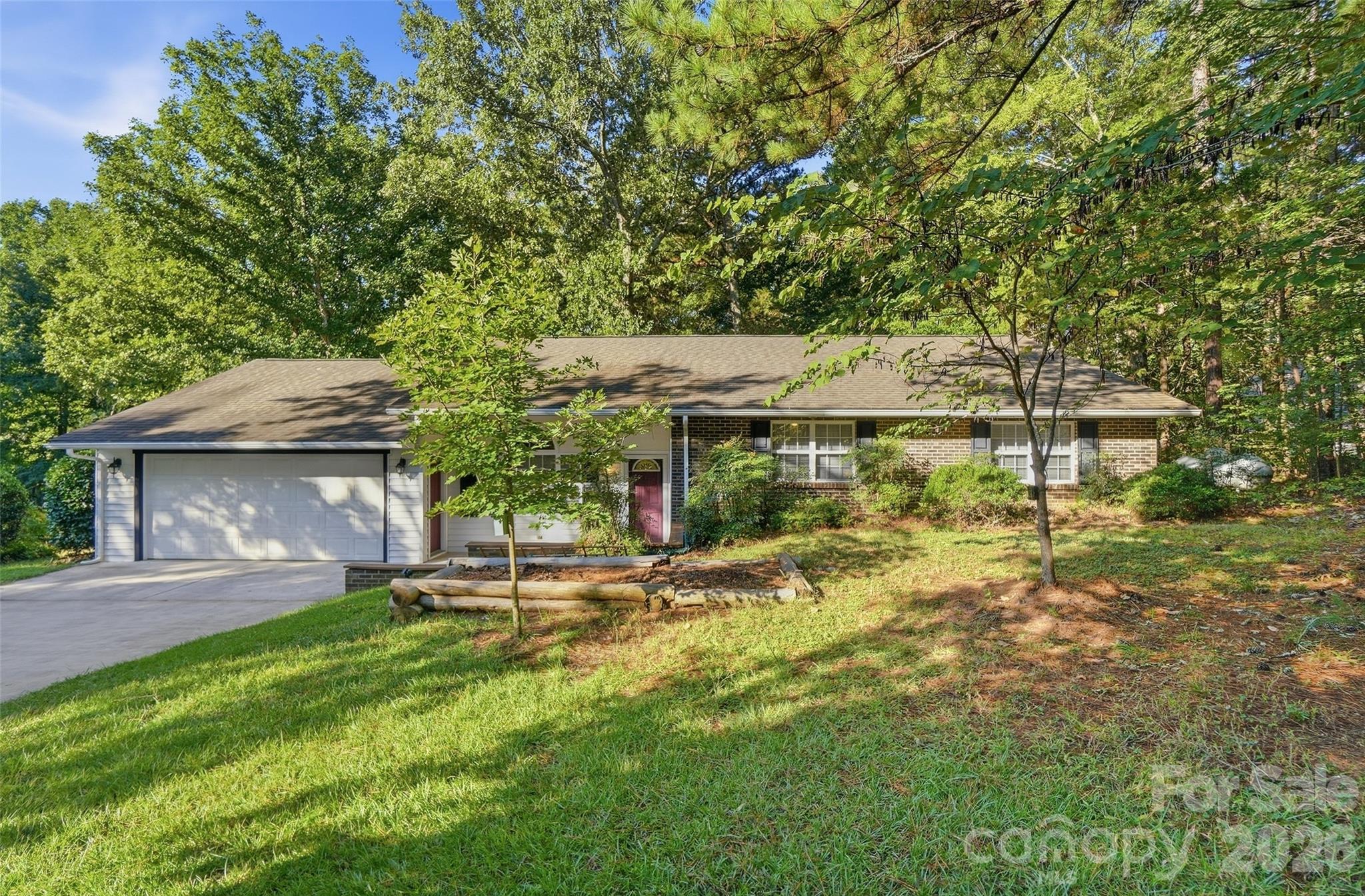 8004 Agape Lane Property Photo 5