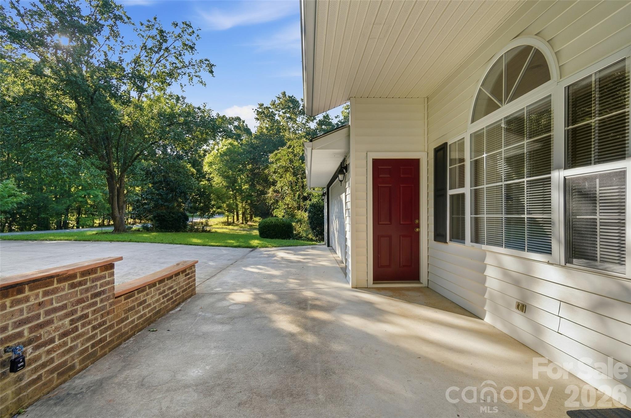 8004 Agape Lane Property Photo 9
