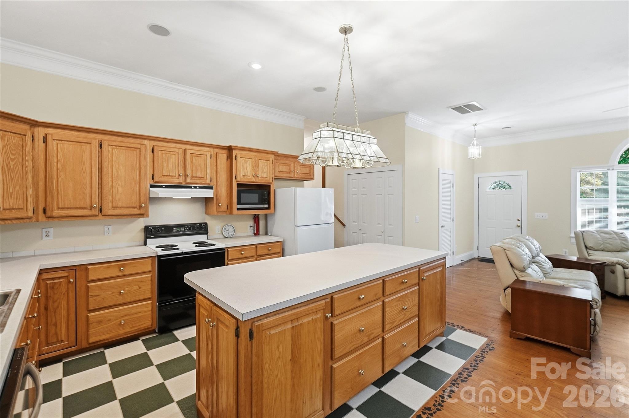 8004 Agape Lane Property Photo 20