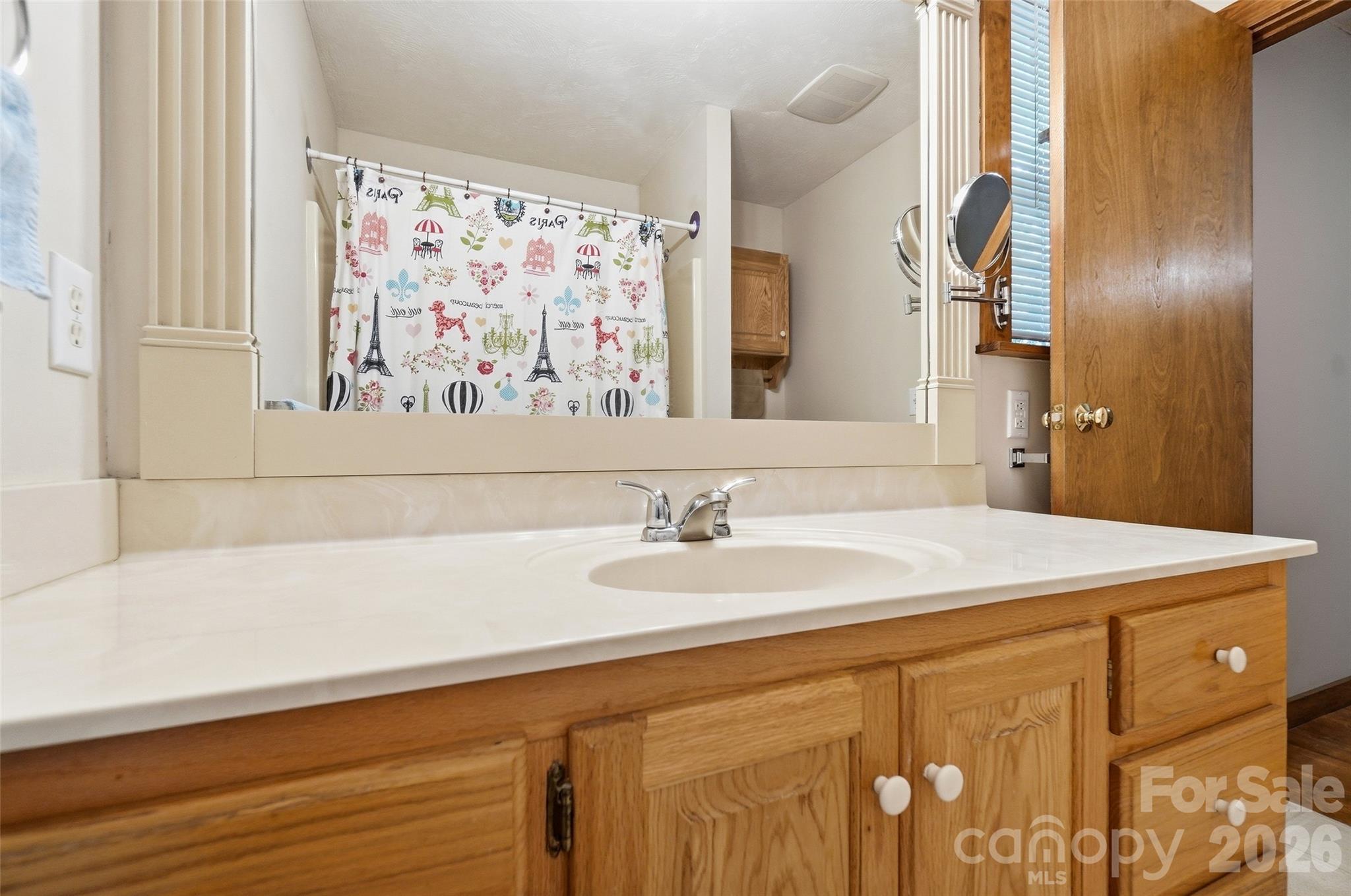 8004 Agape Lane Property Photo 32