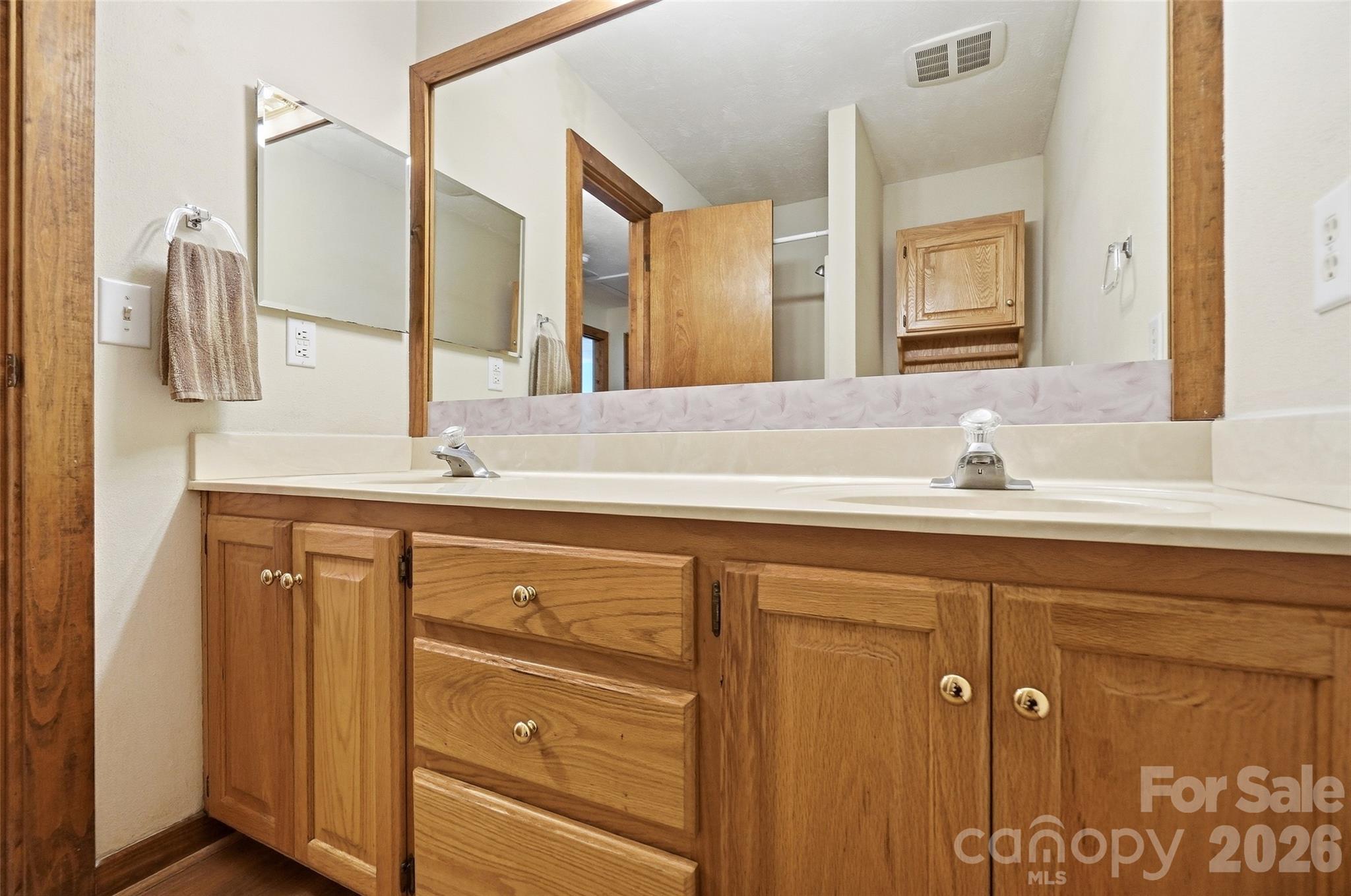 8004 Agape Lane Property Photo 39