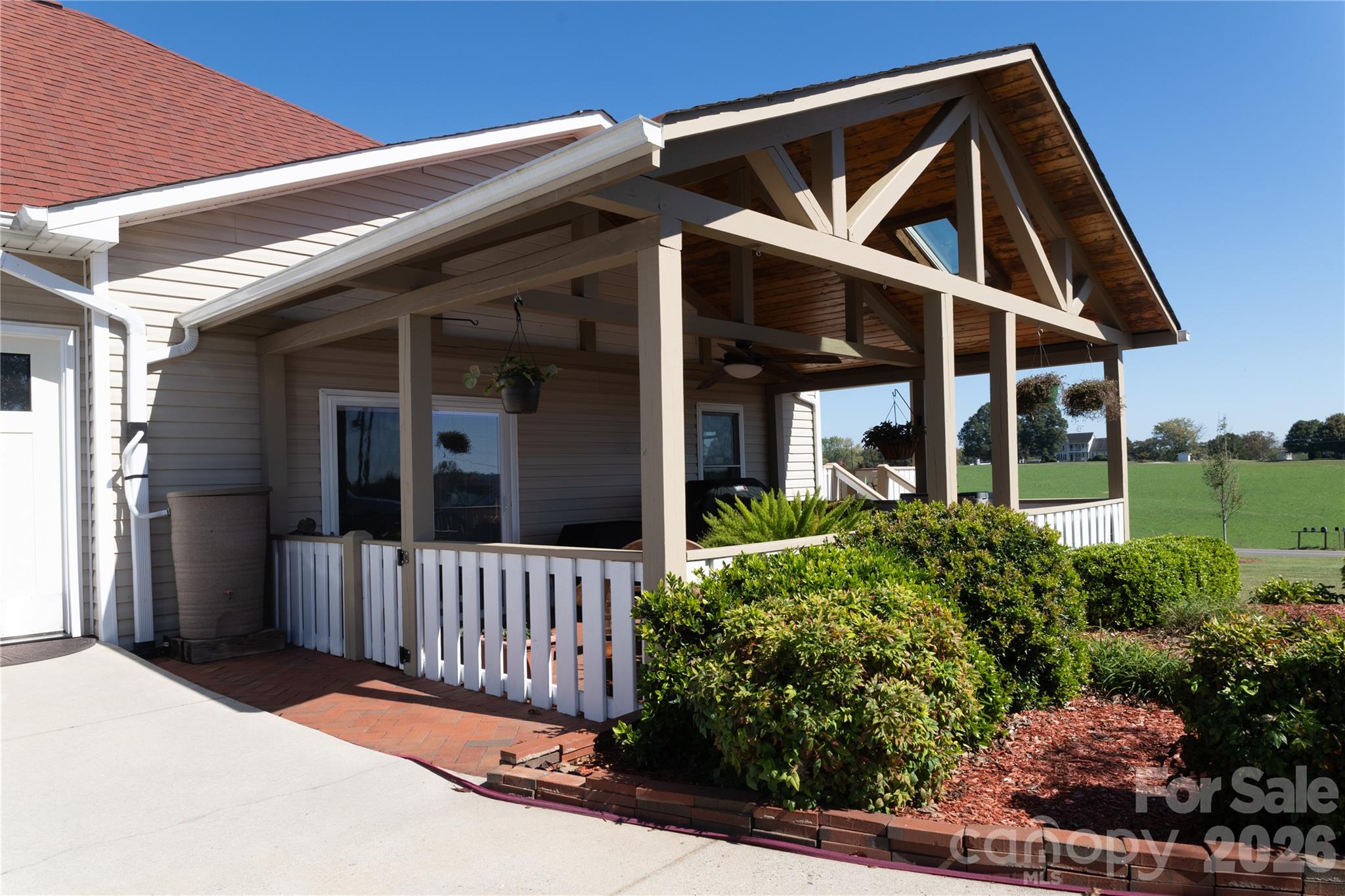 4128 Icard Ridge Road Property Photo 4