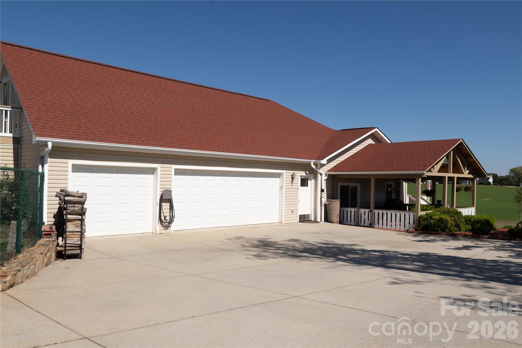 4128 Icard Ridge Road Property Photo 8