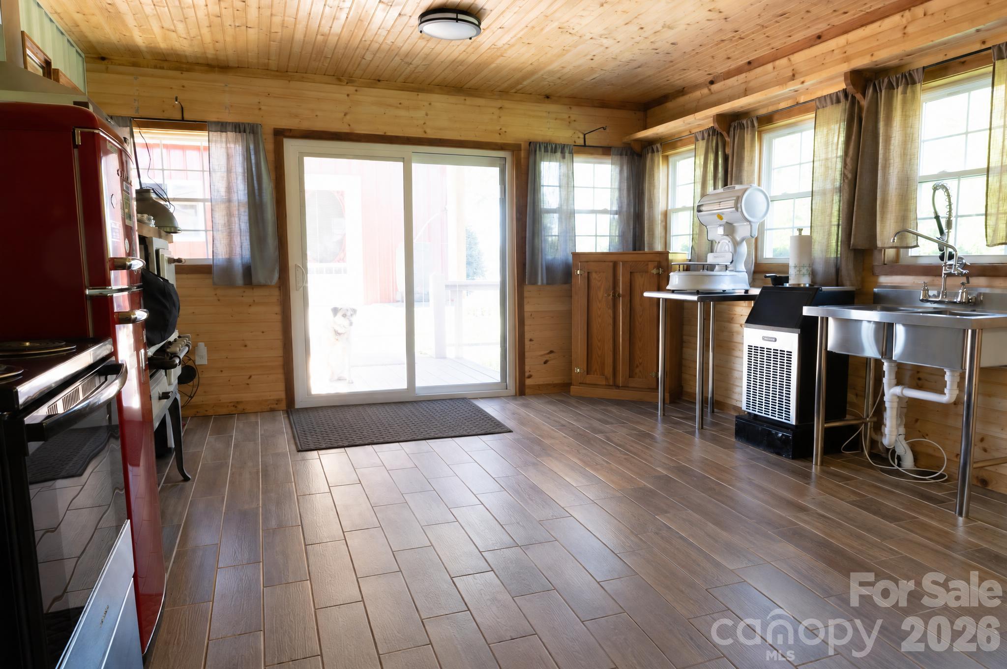 4128 Icard Ridge Road Property Photo 48