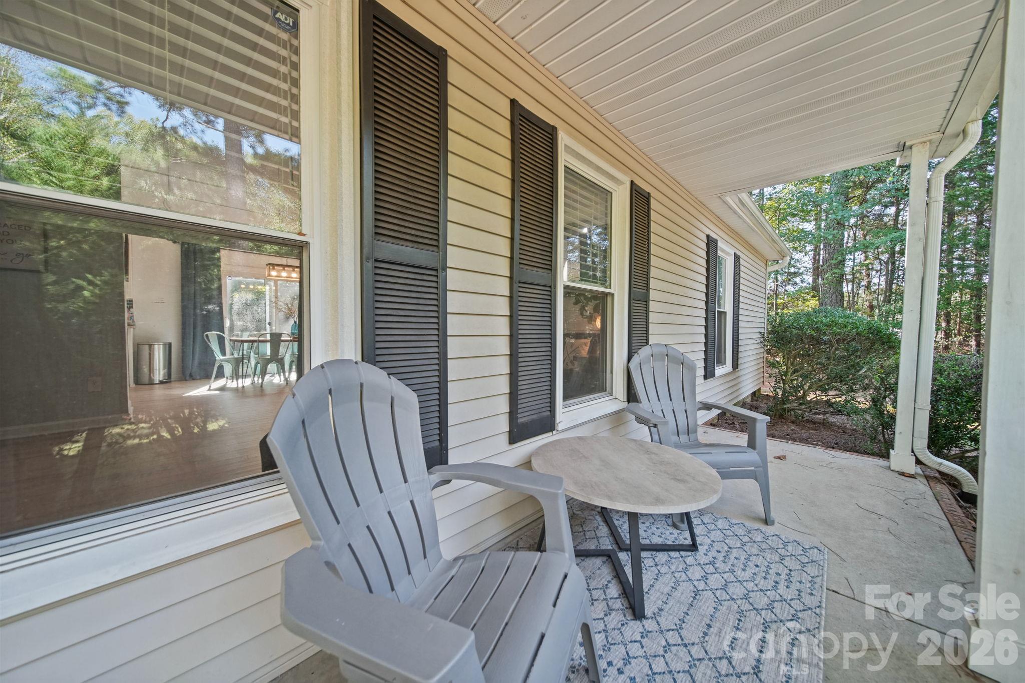 106 Brookridge Lane Property Photo 4
