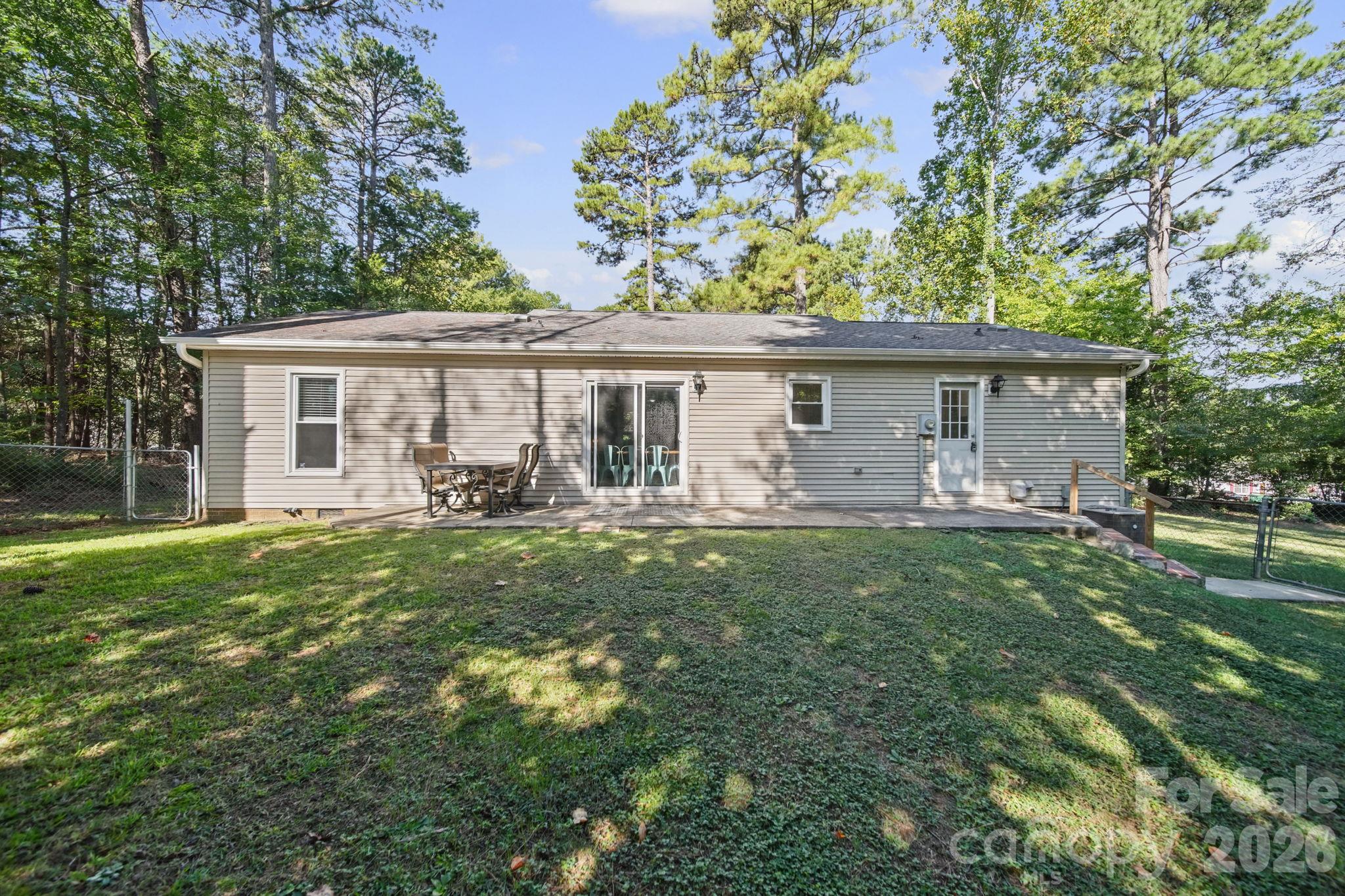 106 Brookridge Lane Property Photo 23