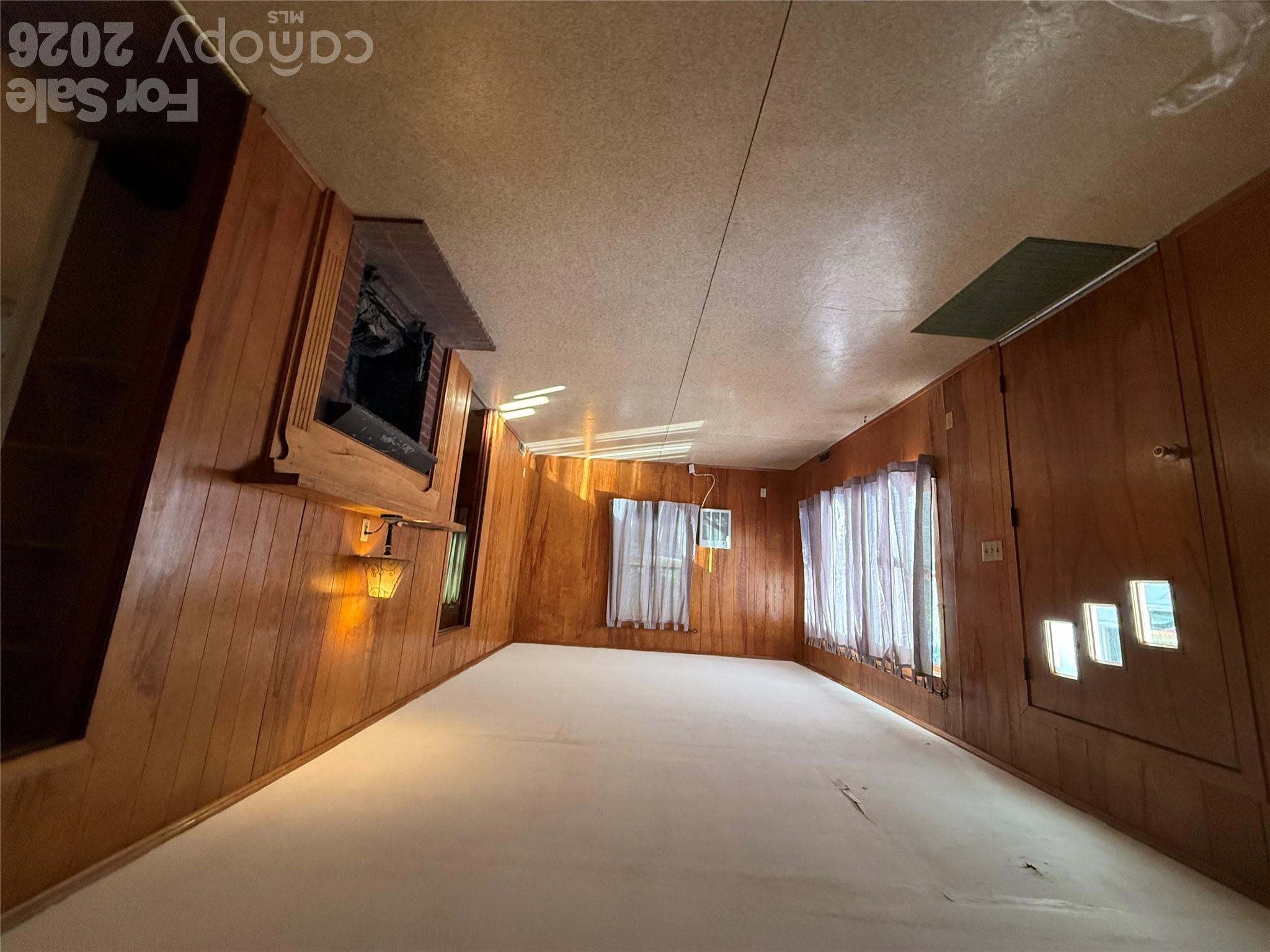 8915 Idlewild Road Property Photo 7