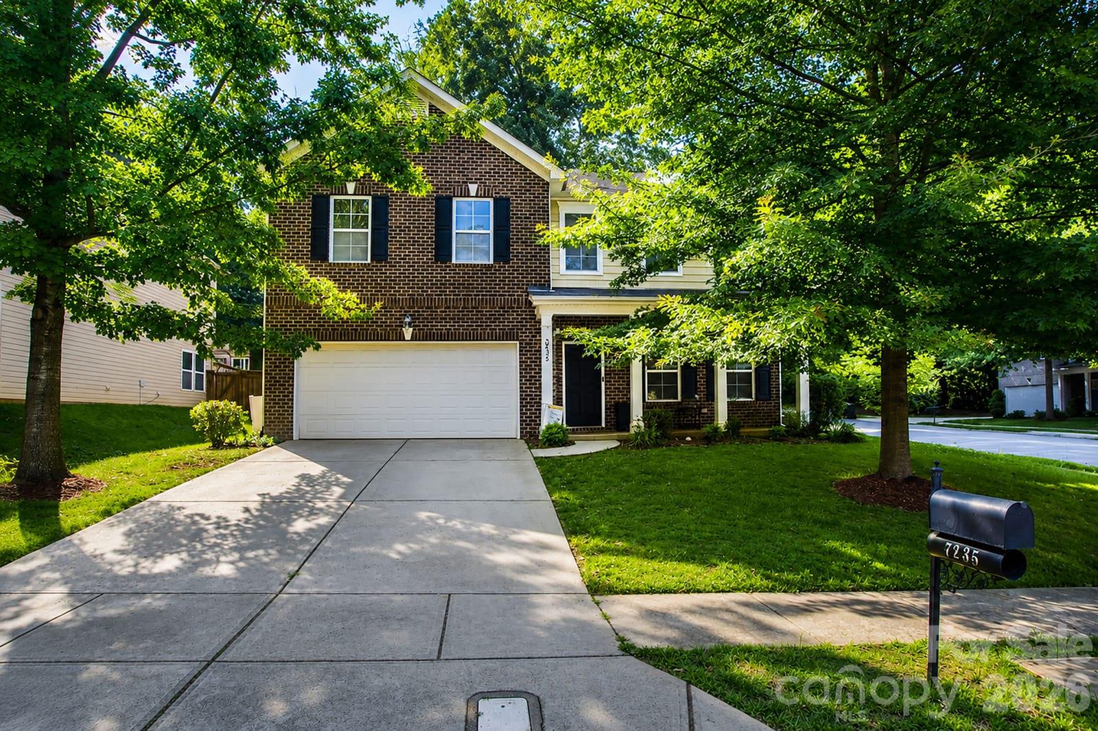 7235 Barefoot Forest Drive Property Photo 1
