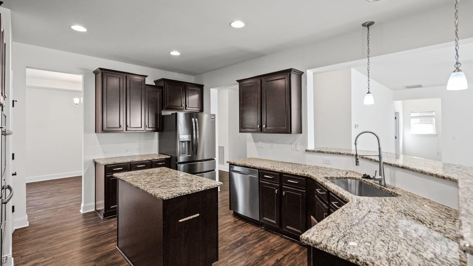 7235 Barefoot Forest Drive Property Photo 14