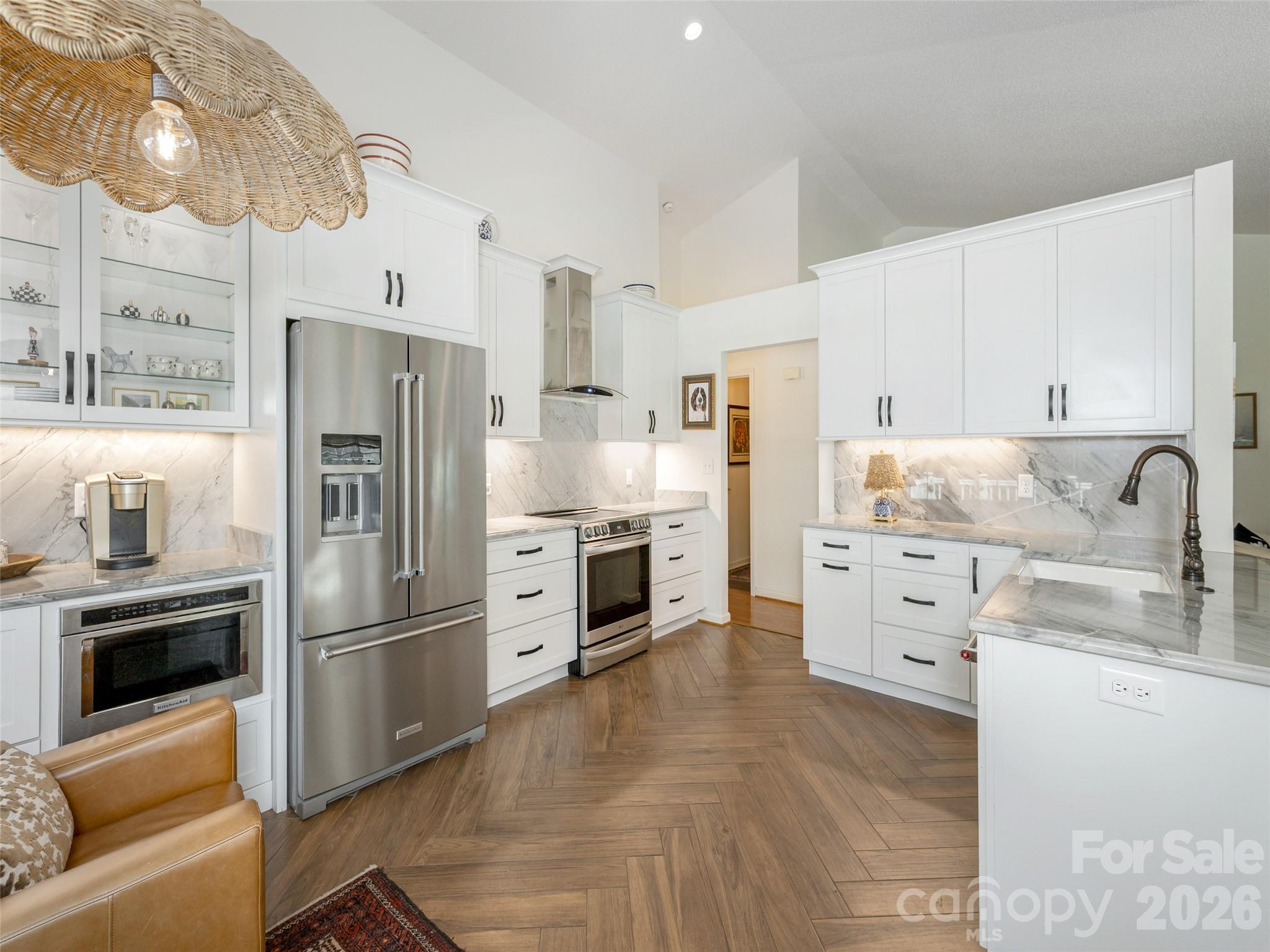277 Highland Golf Drive Property Photo 11