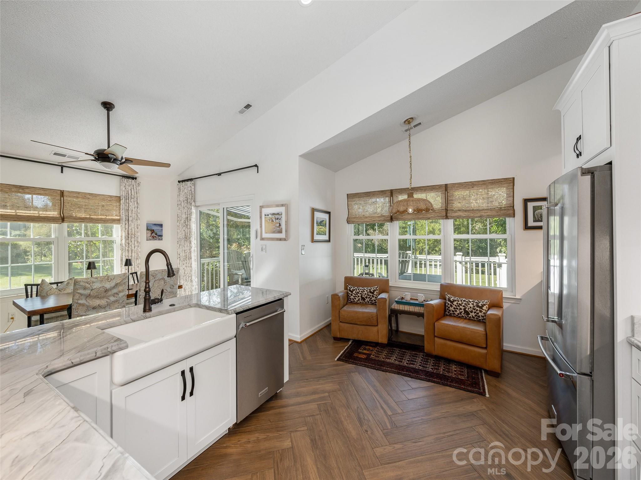 277 Highland Golf Drive Property Photo 14