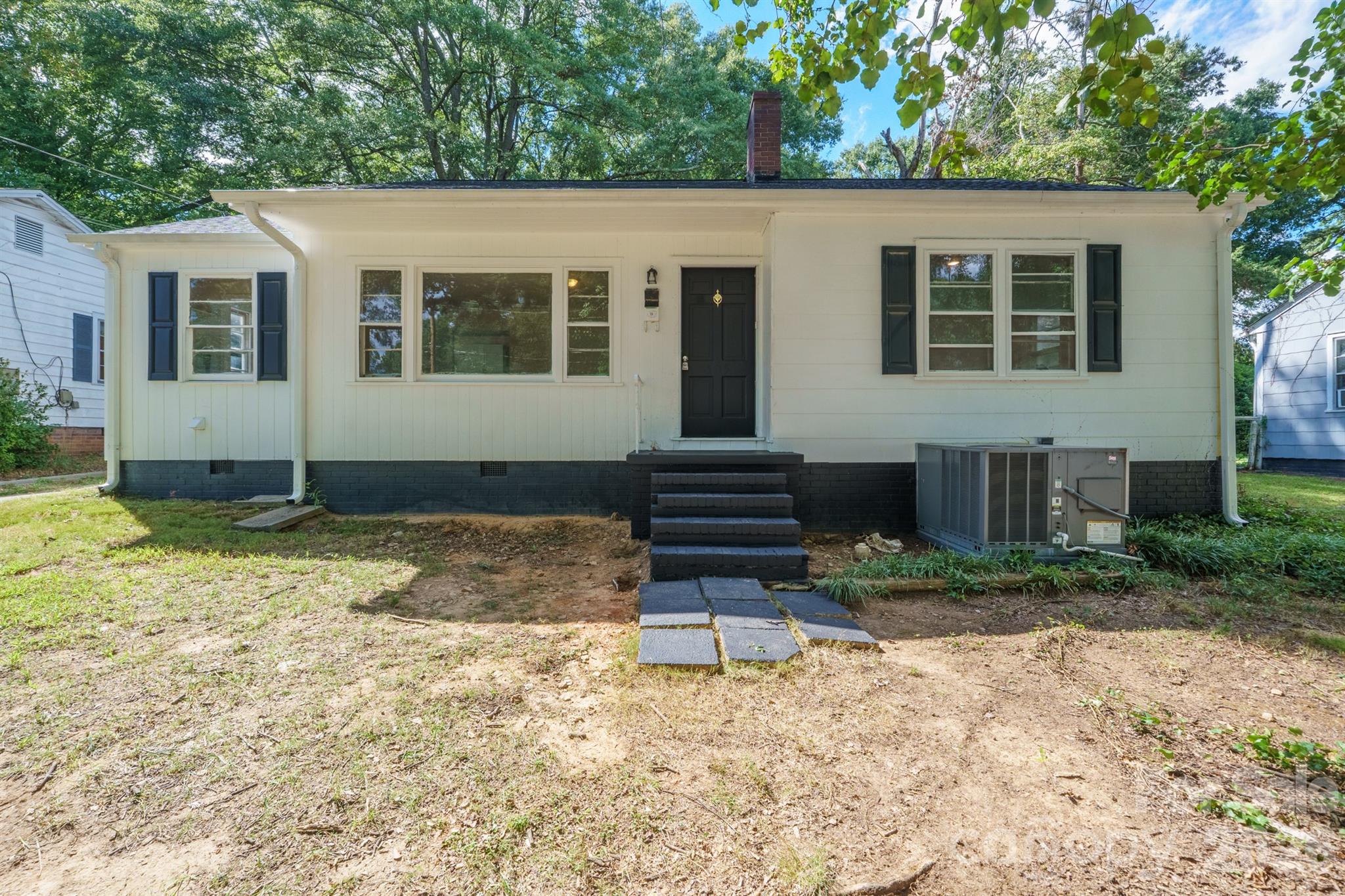 505 N Ransom Street Property Photo 1