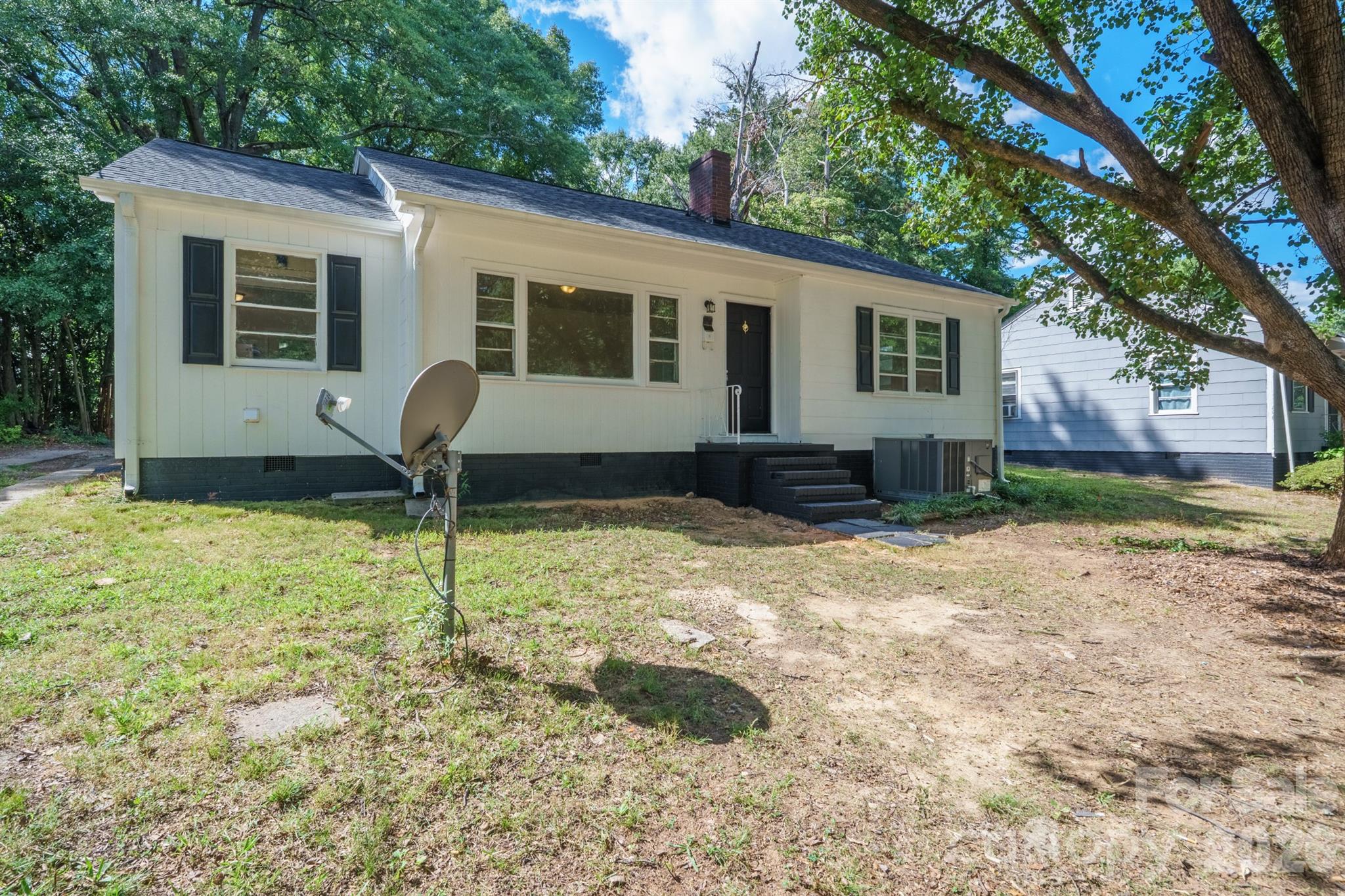 505 N Ransom Street Property Photo 2