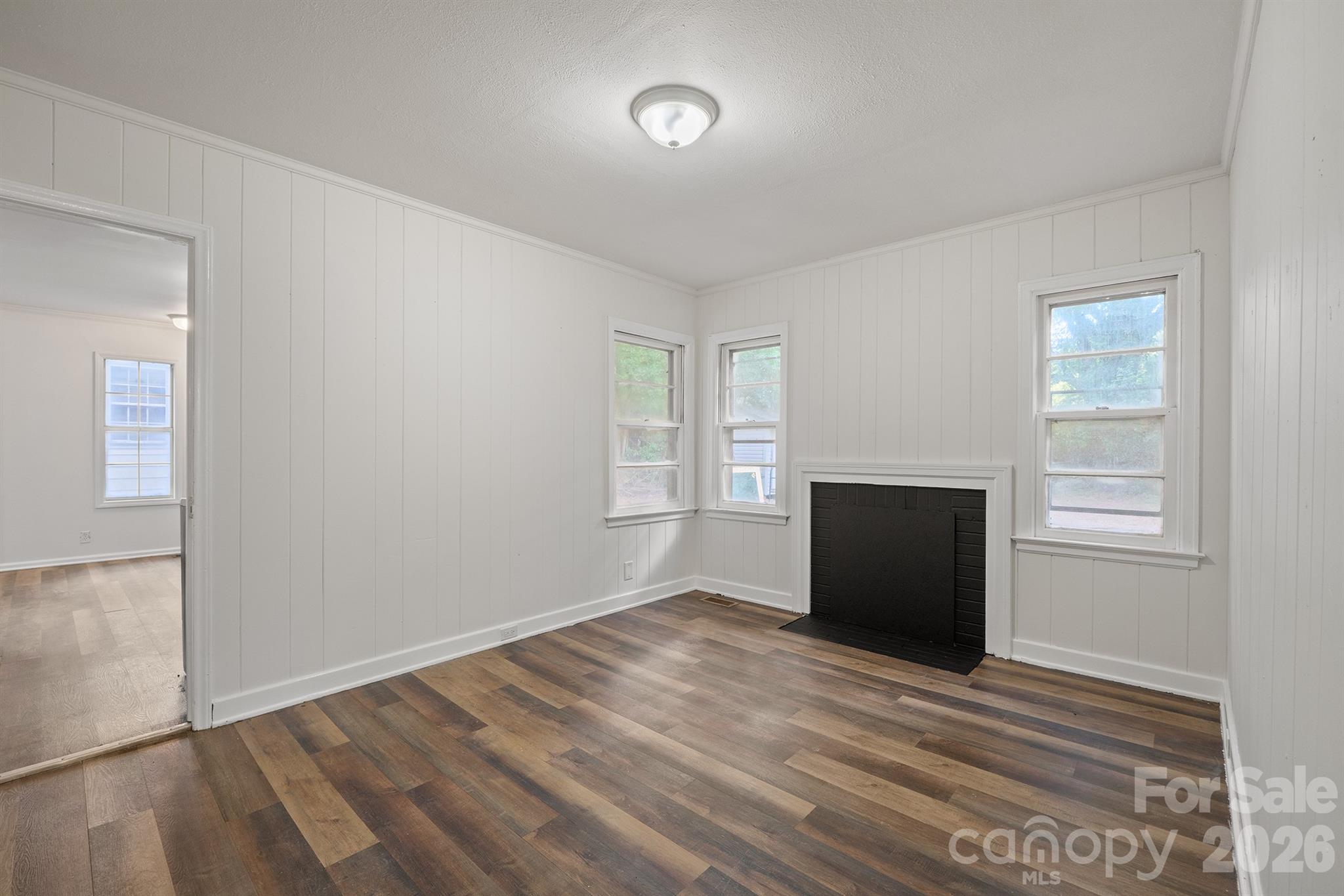 505 N Ransom Street Property Photo 18