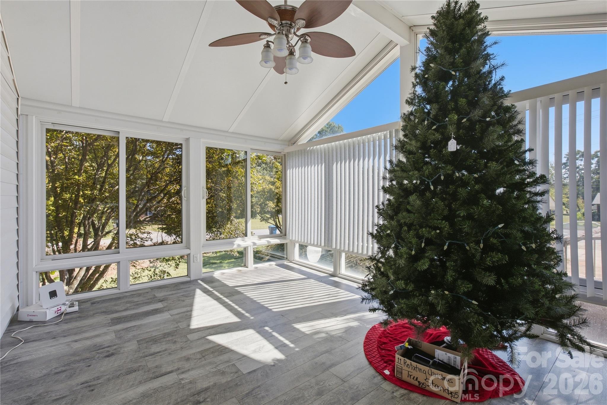 217 23rd Street Property Photo 12