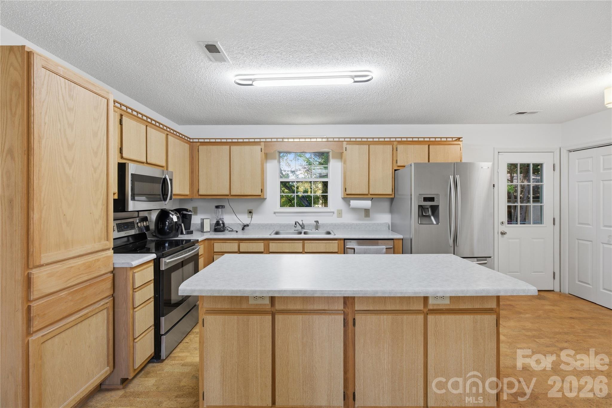 217 23rd Street Property Photo 14