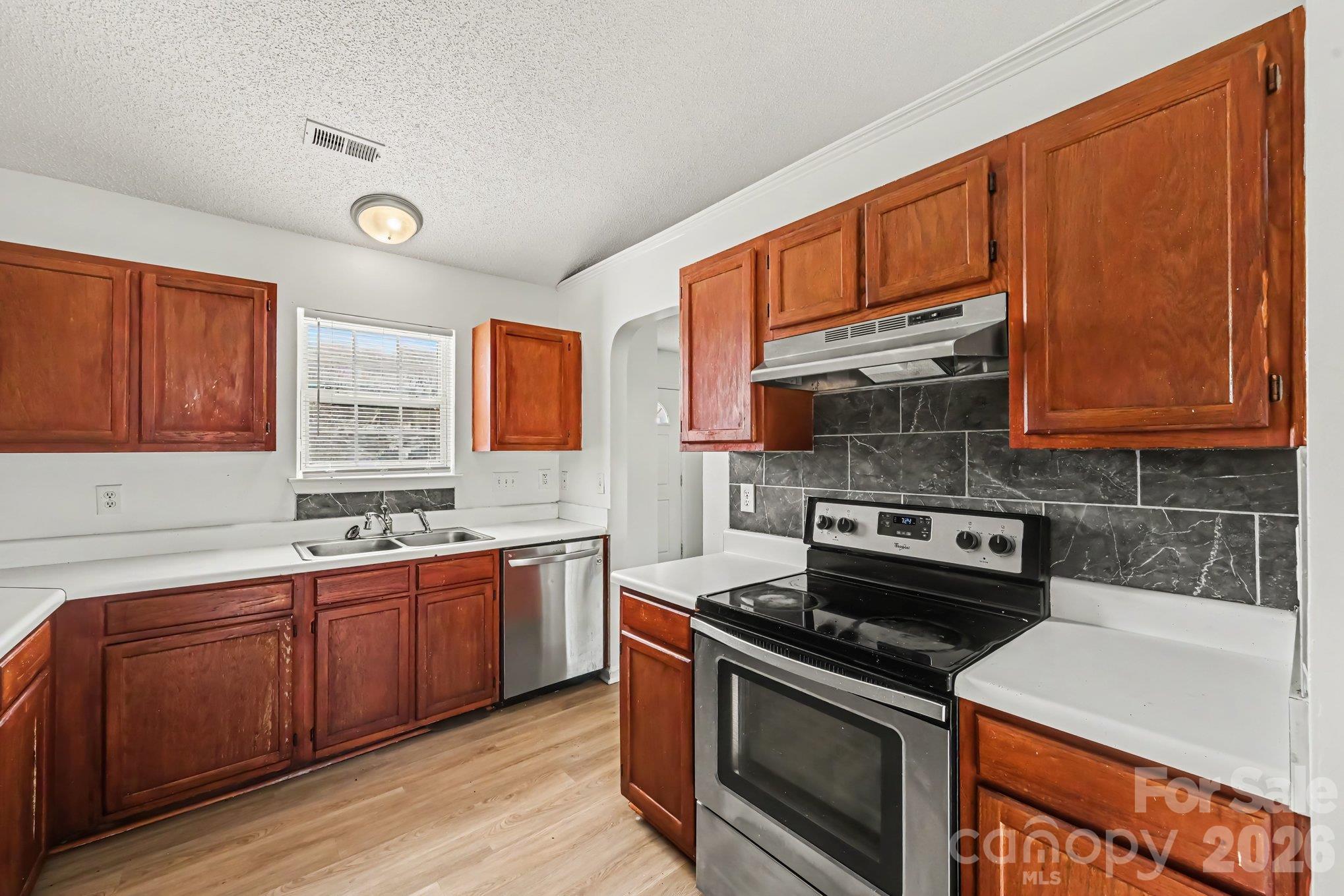 4415 Biesterfield Drive Property Photo 11