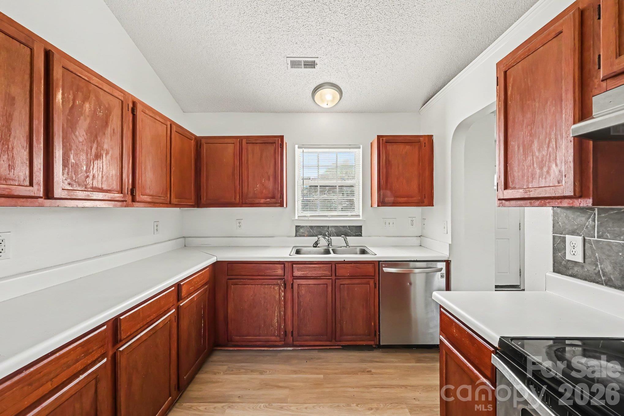 4415 Biesterfield Drive Property Photo 12