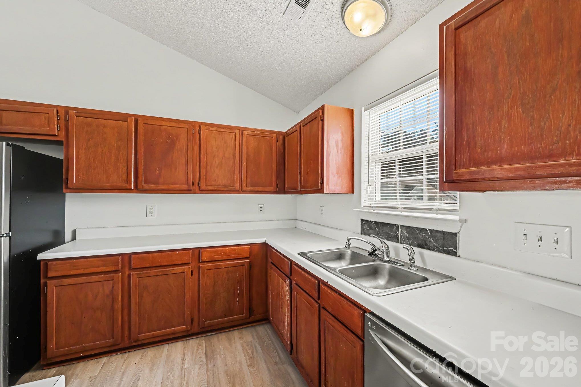 4415 Biesterfield Drive Property Photo 13