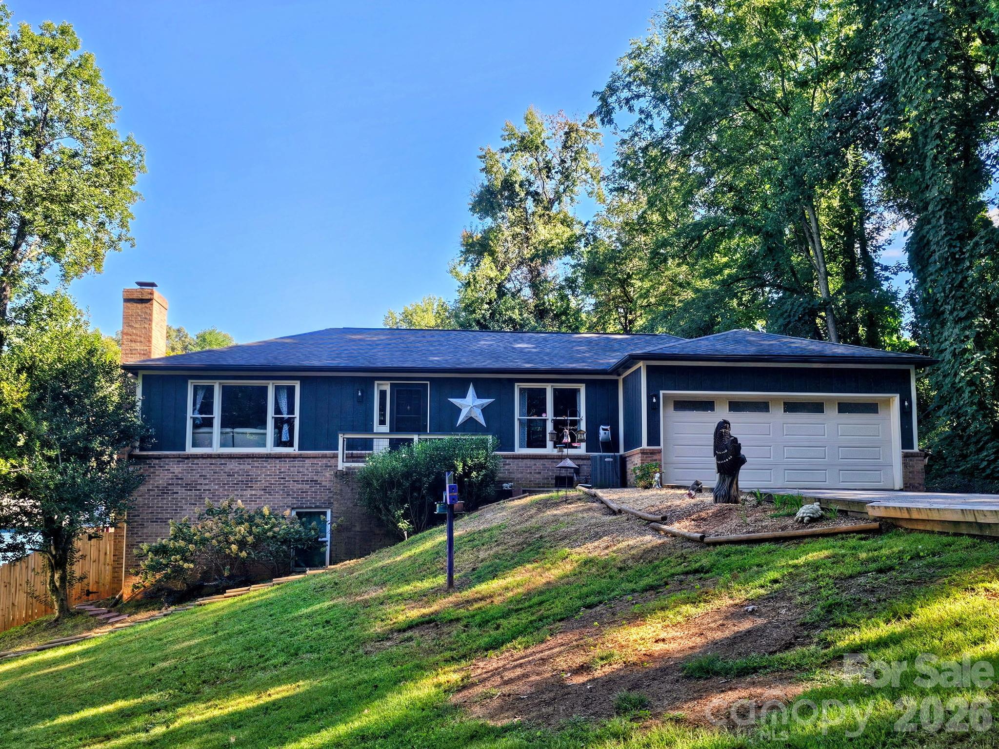 101 Catherine Drive Property Photo 1