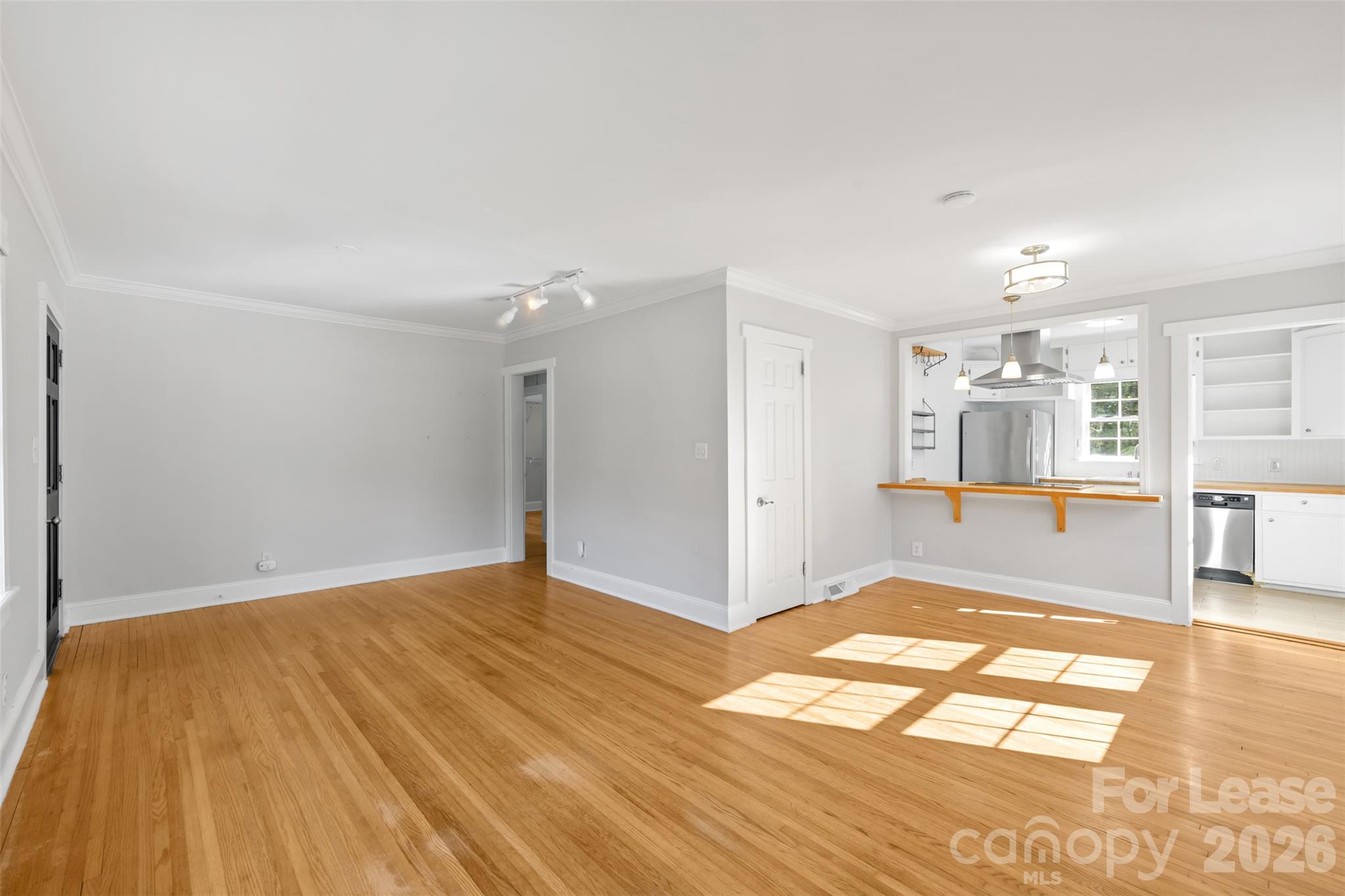 2932 Hanson Drive Property Photo 7