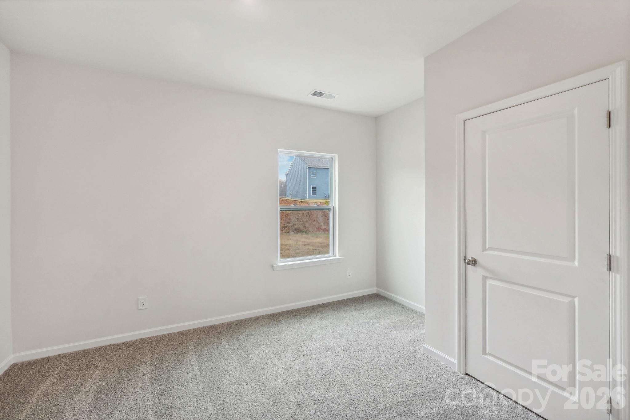 68 Laurel Pointe Drive Property Photo 14