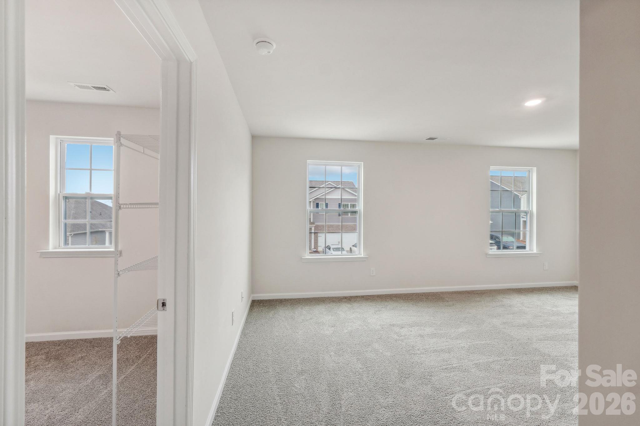 68 Laurel Pointe Drive Property Photo 17