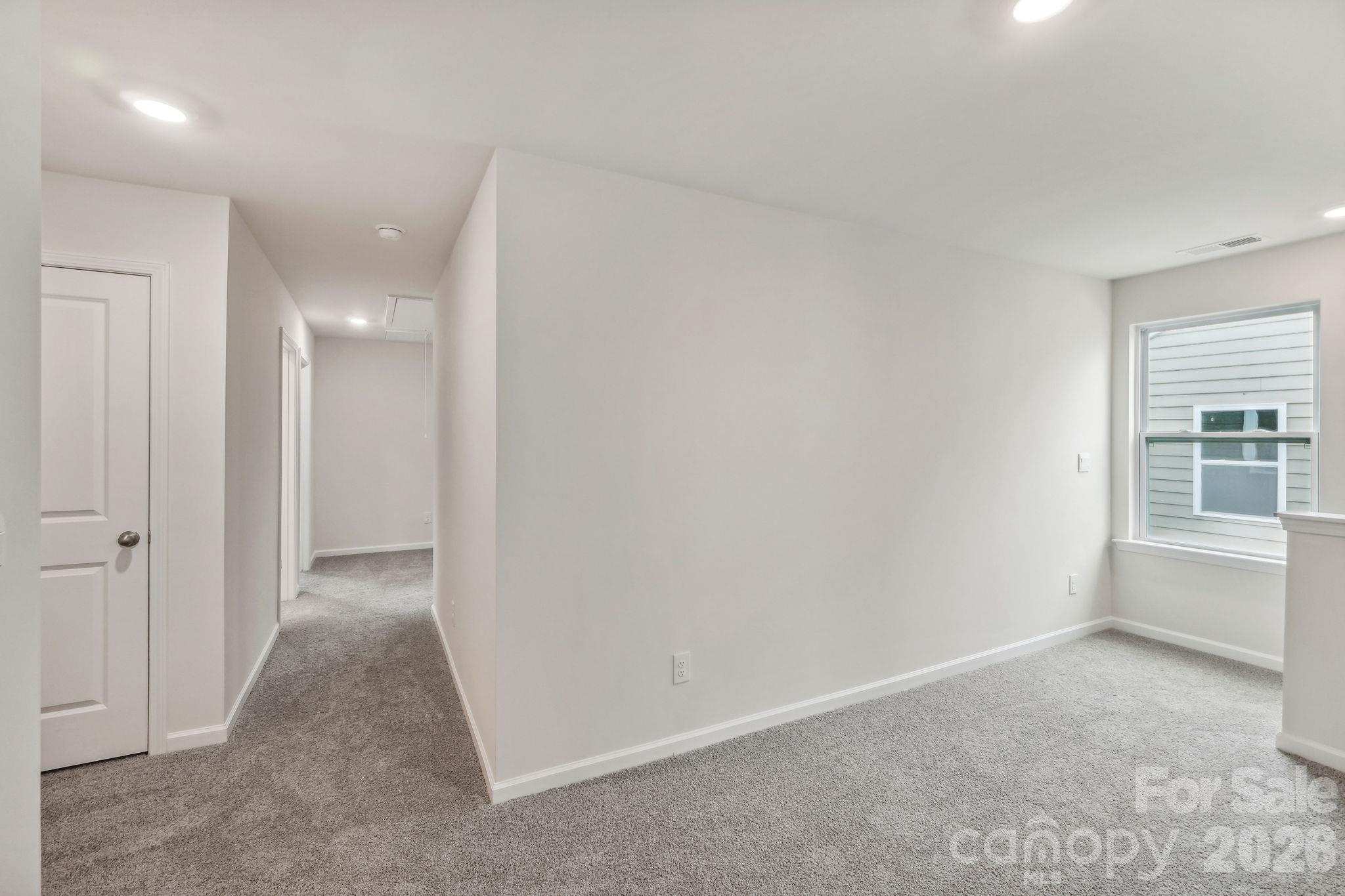 68 Laurel Pointe Drive Property Photo 23