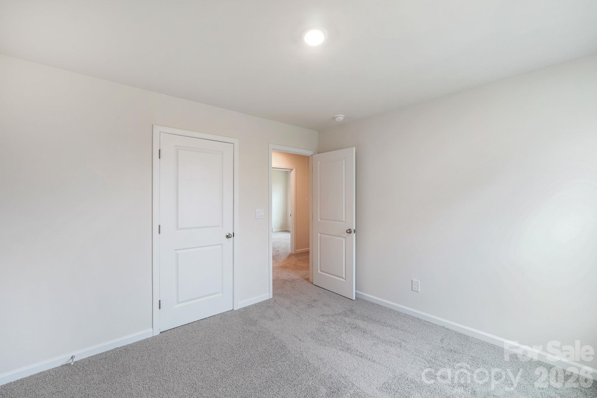 68 Laurel Pointe Drive Property Photo 30