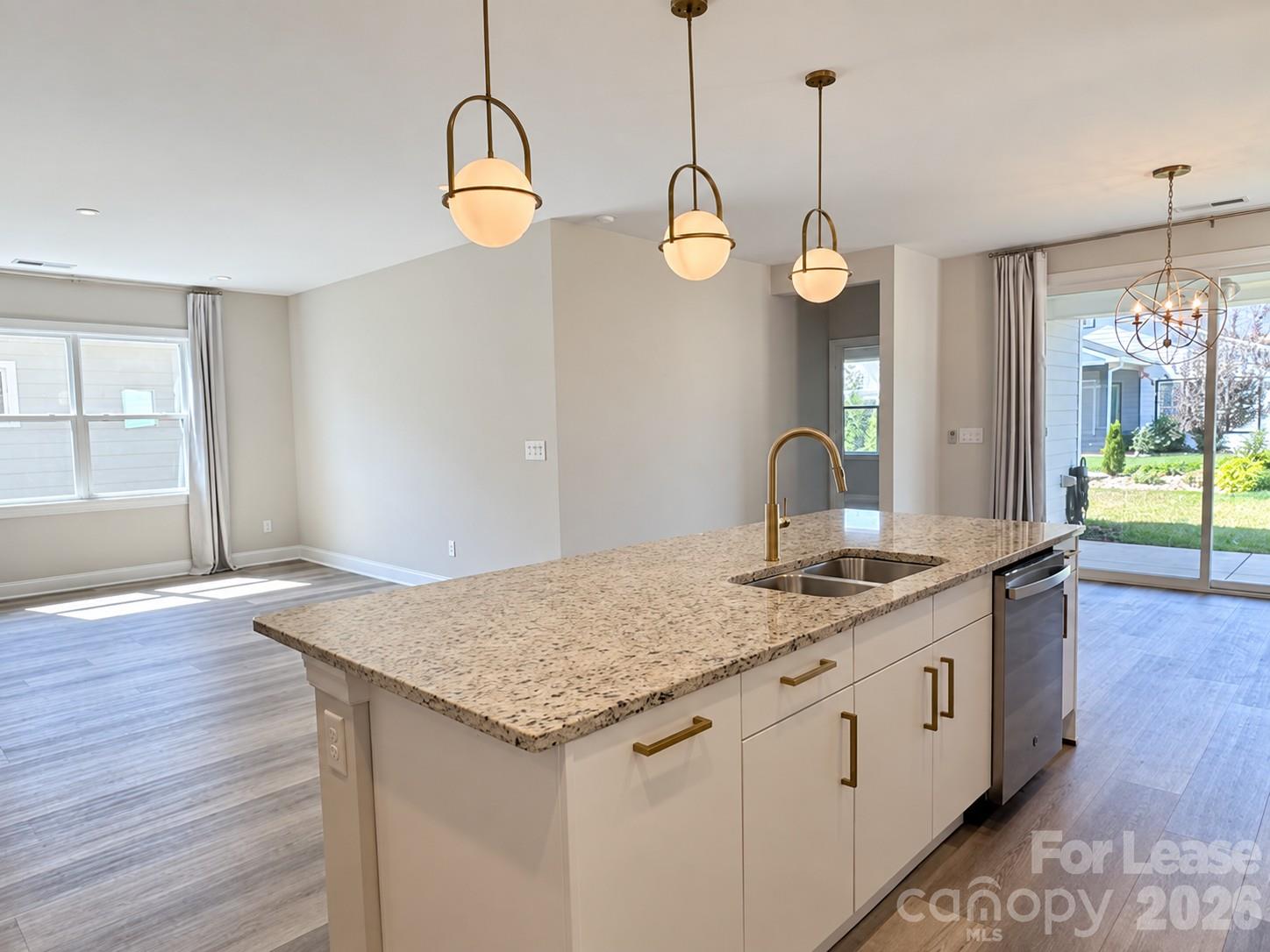 5968 Pier Drive Property Photo 8