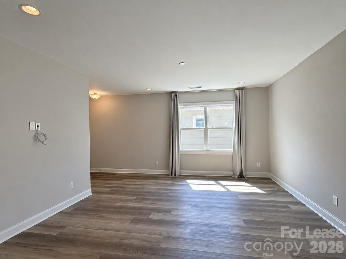 5968 Pier Drive Property Photo 13