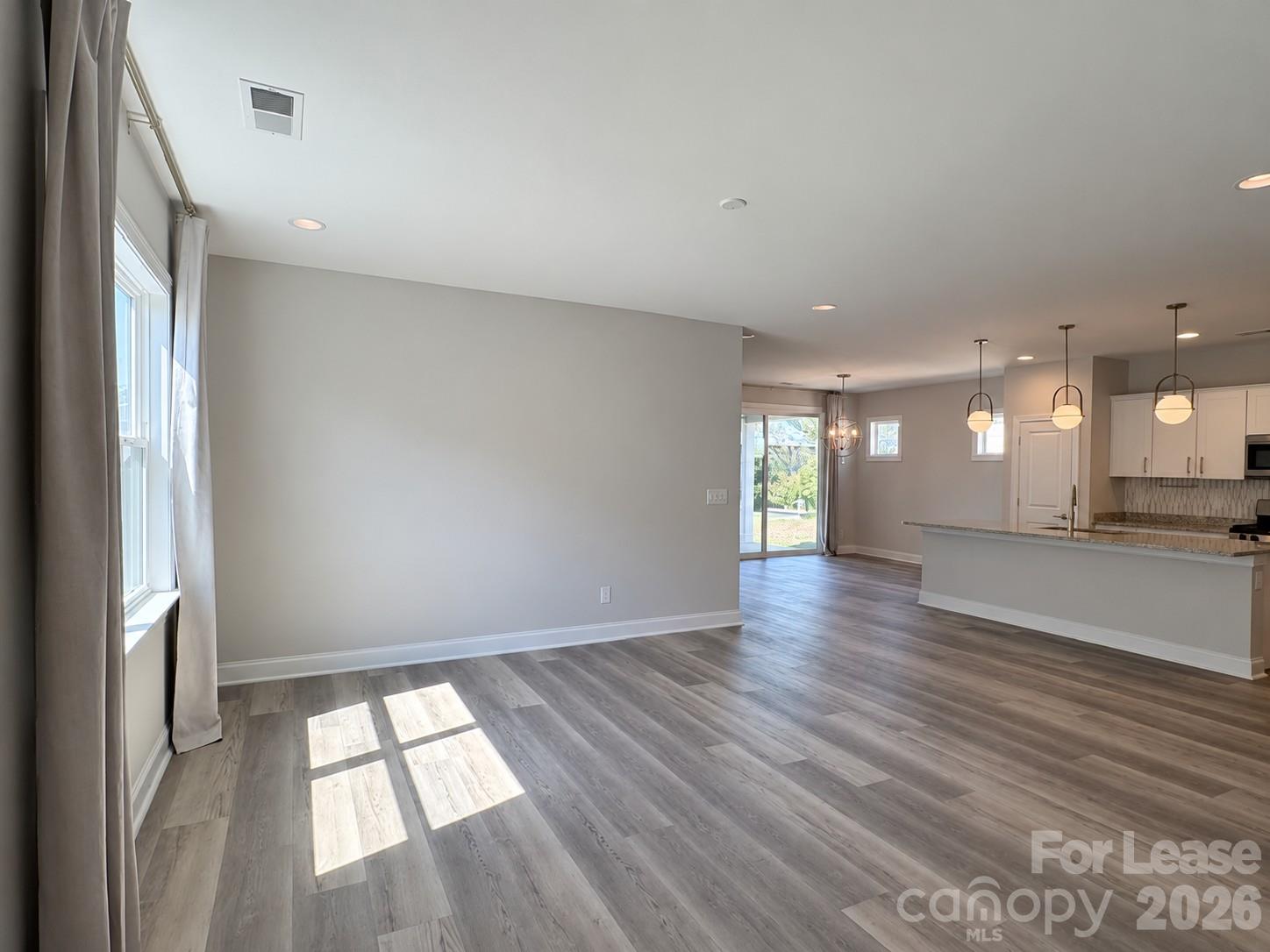 5968 Pier Drive Property Photo 15