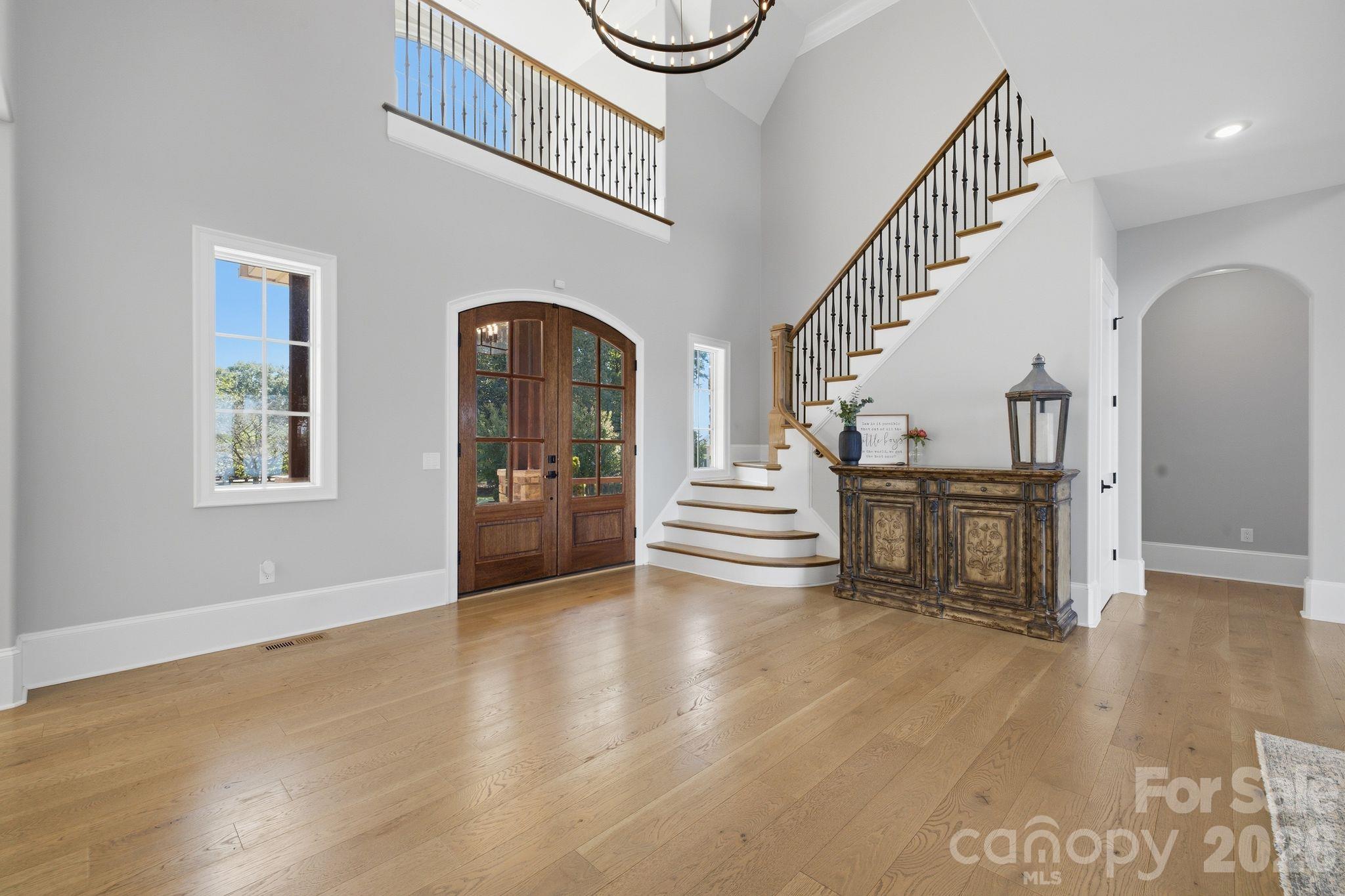 112 Birdsong Lane Property Photo 11
