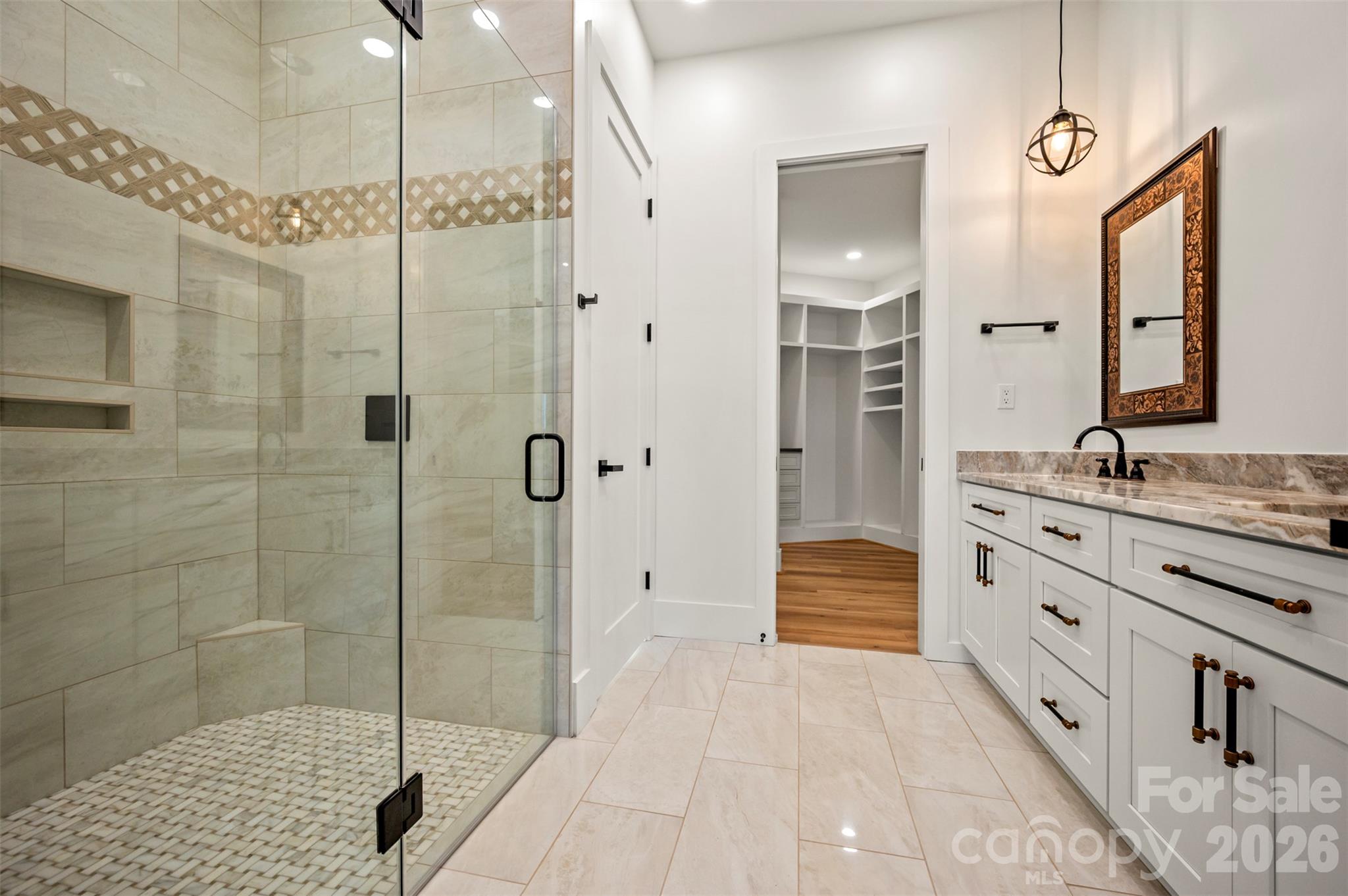 438 Mapleton Lane Property Photo 22