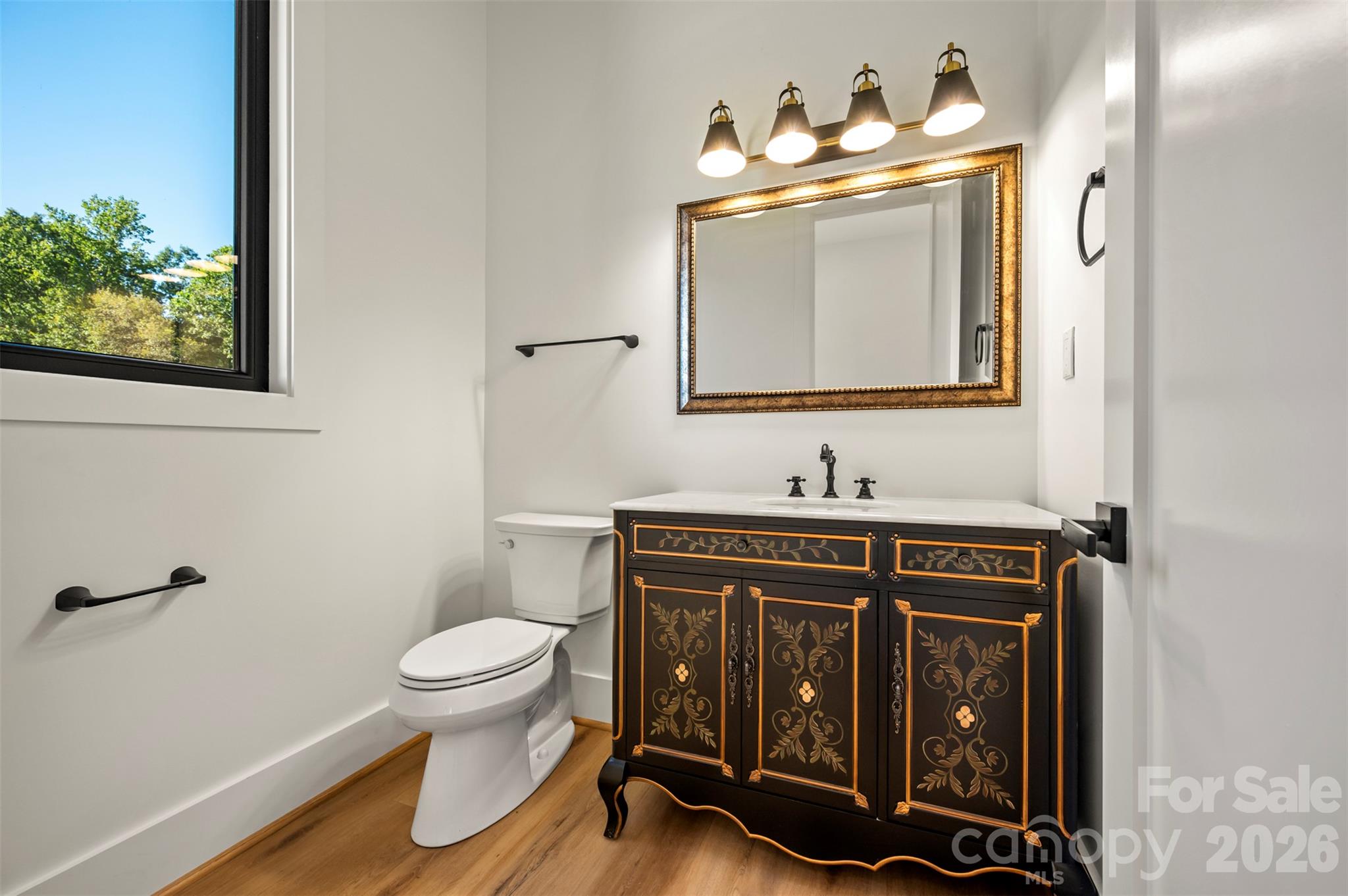 438 Mapleton Lane Property Photo 28