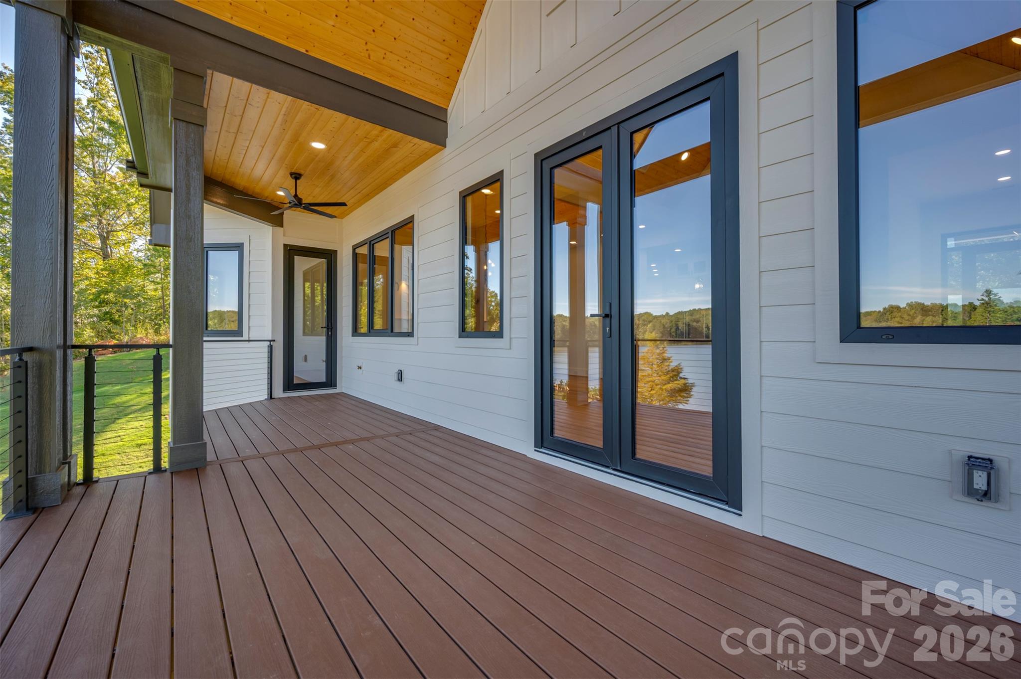 438 Mapleton Lane Property Photo 30