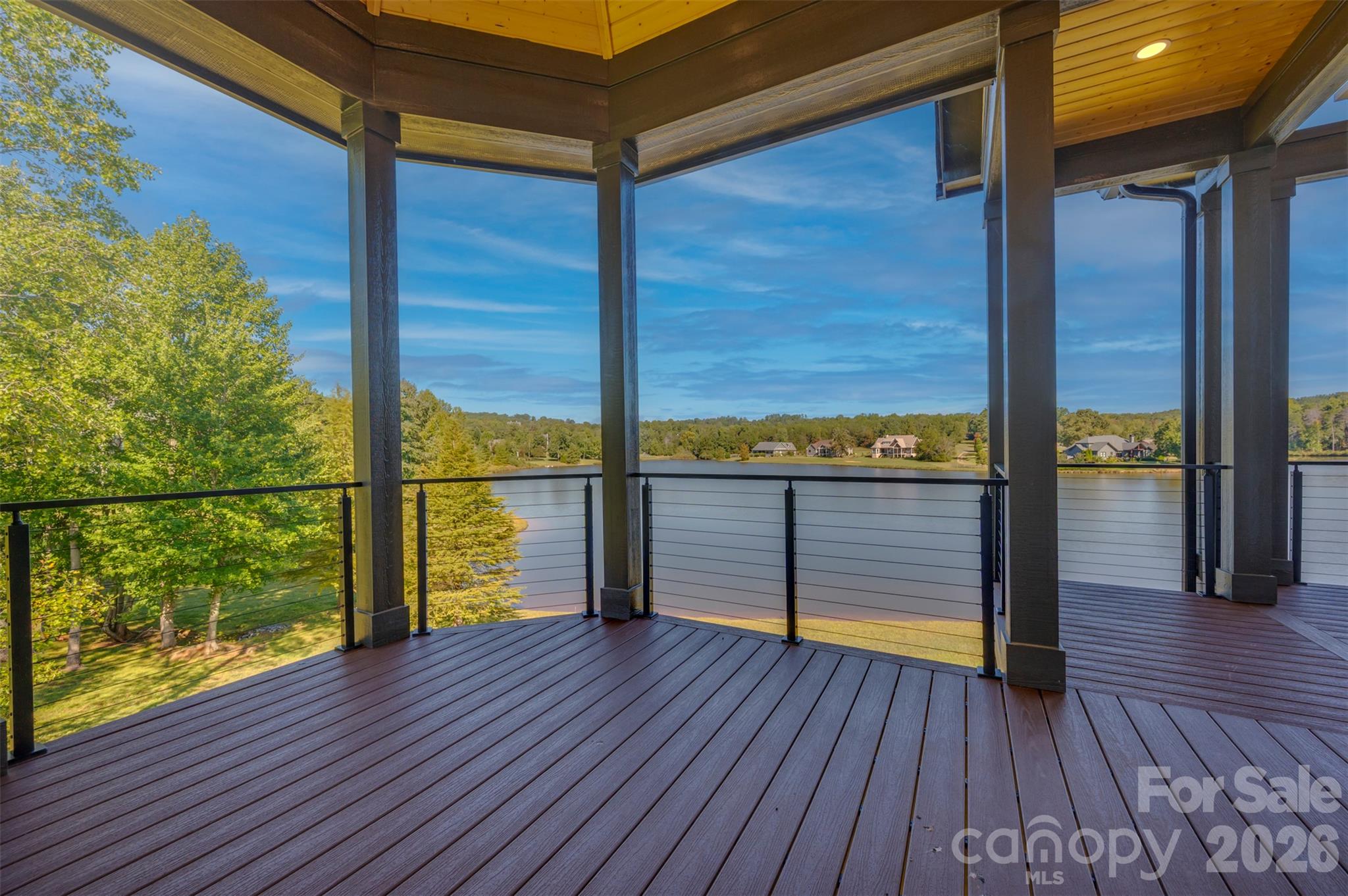438 Mapleton Lane Property Photo 32