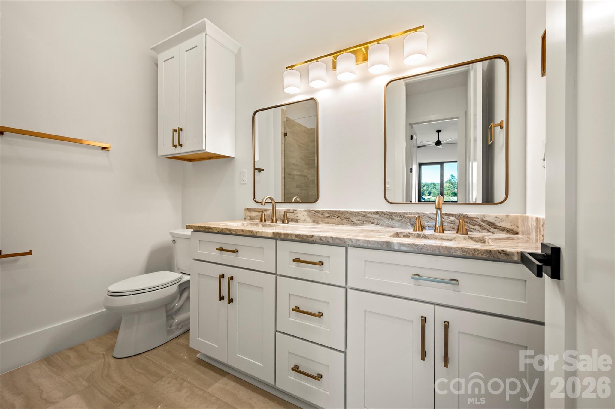 438 Mapleton Lane Property Photo 40