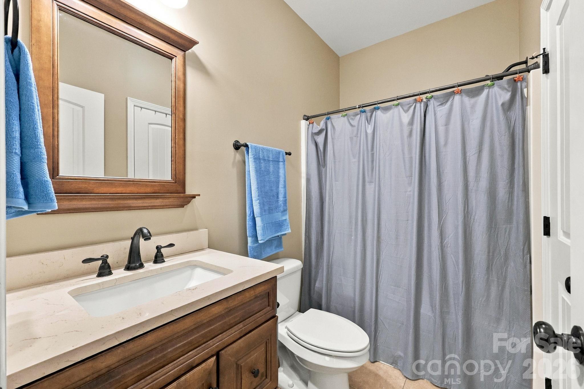 320 Hidden Oaks Drive Property Photo 25