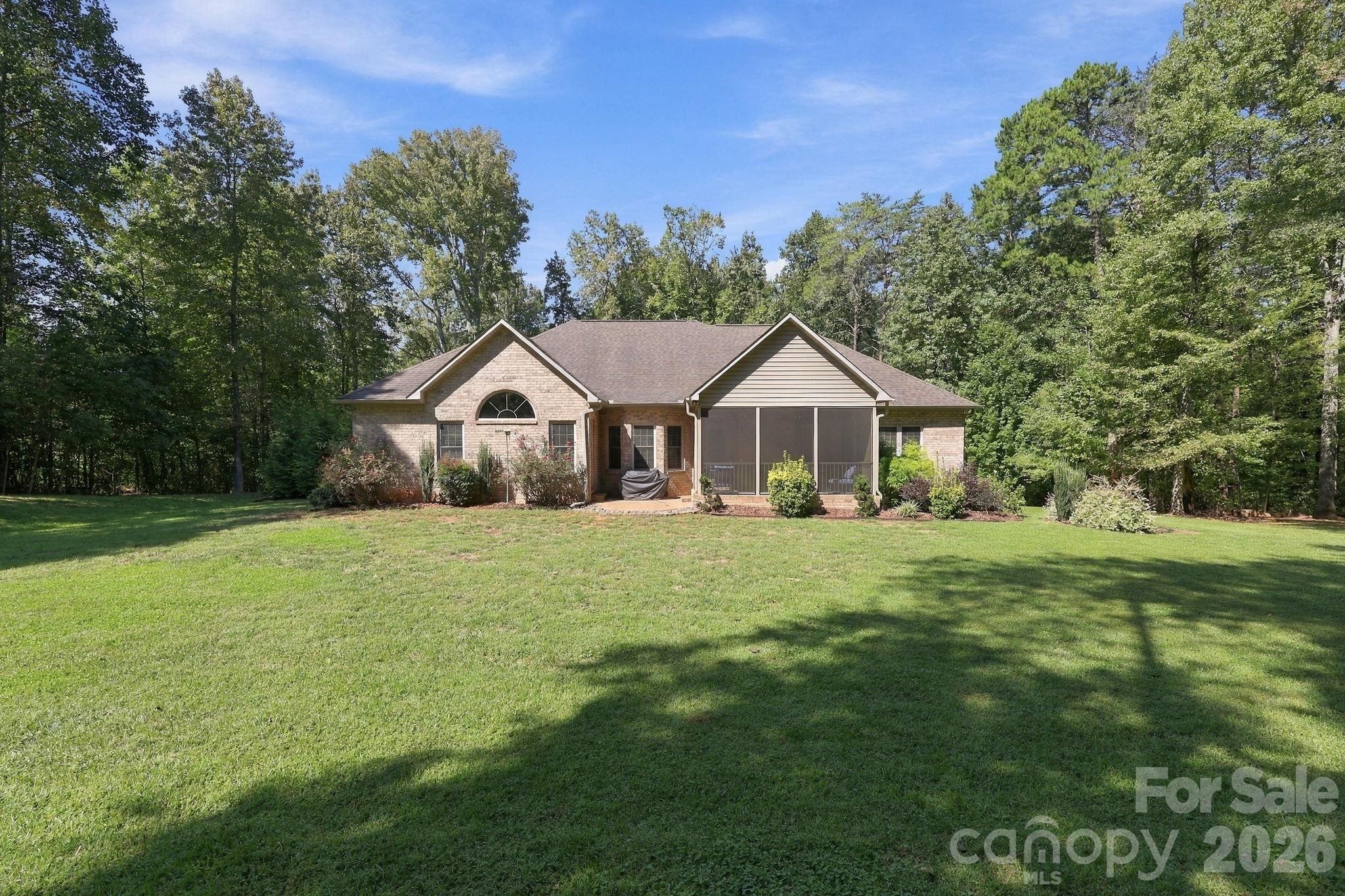 320 Hidden Oaks Drive Property Photo 31