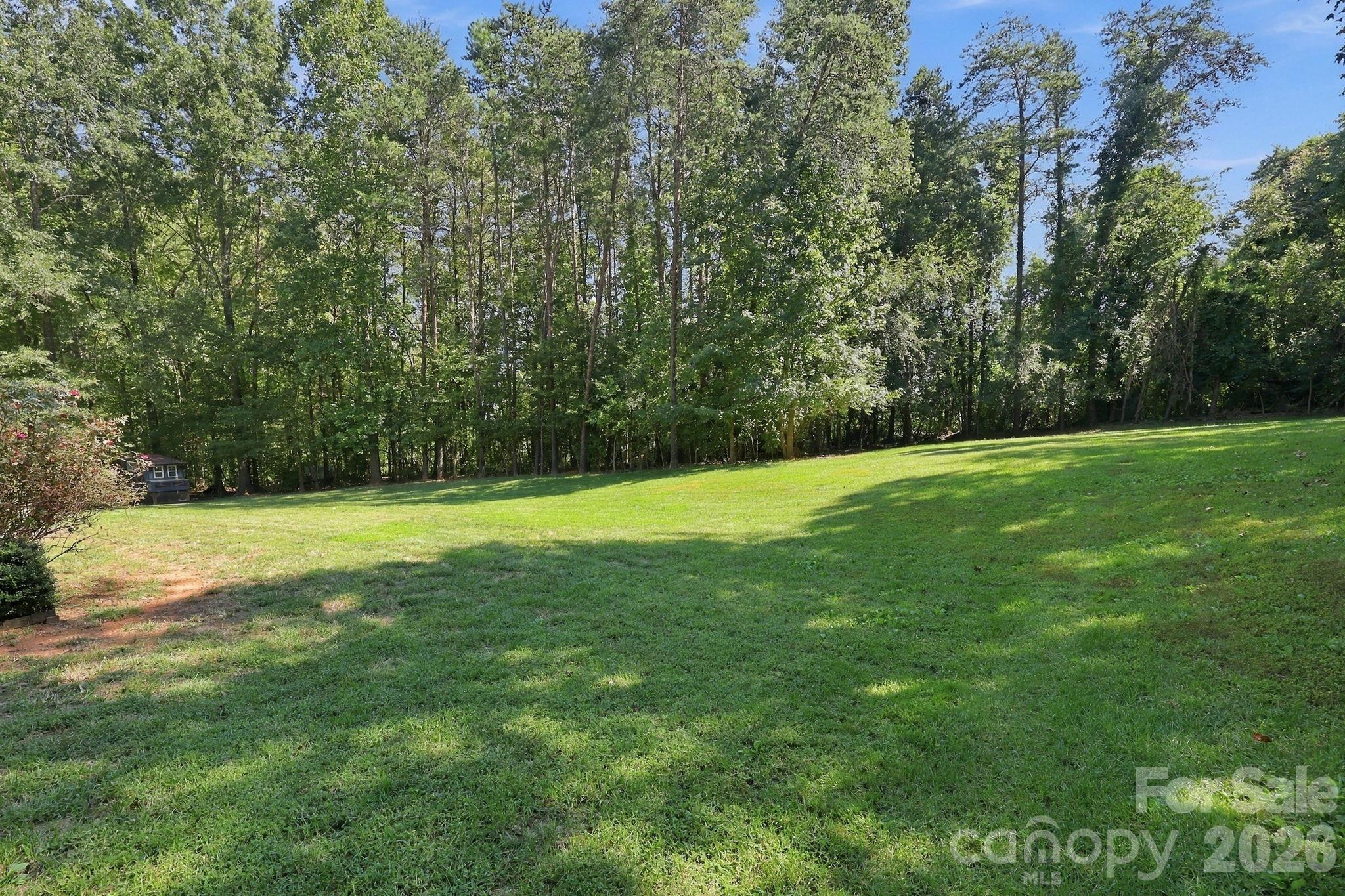 320 Hidden Oaks Drive Property Photo 38