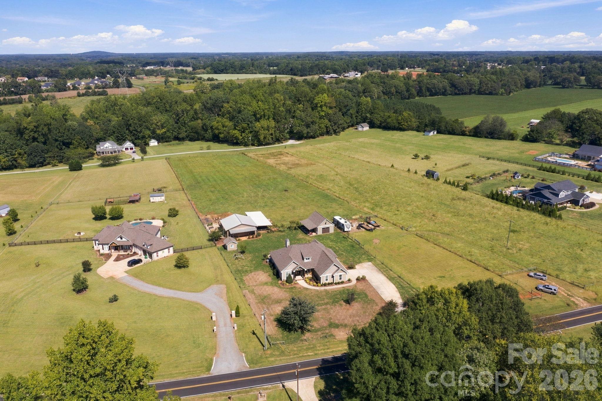 2870 Bradshaw Road Property Photo 4