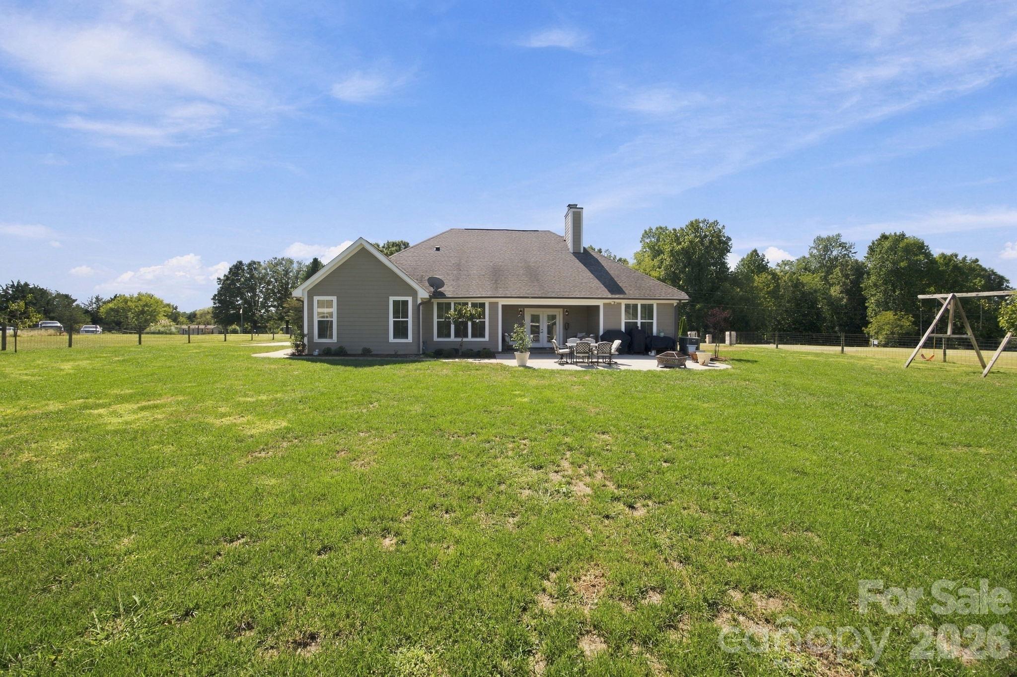 2870 Bradshaw Road Property Photo 10