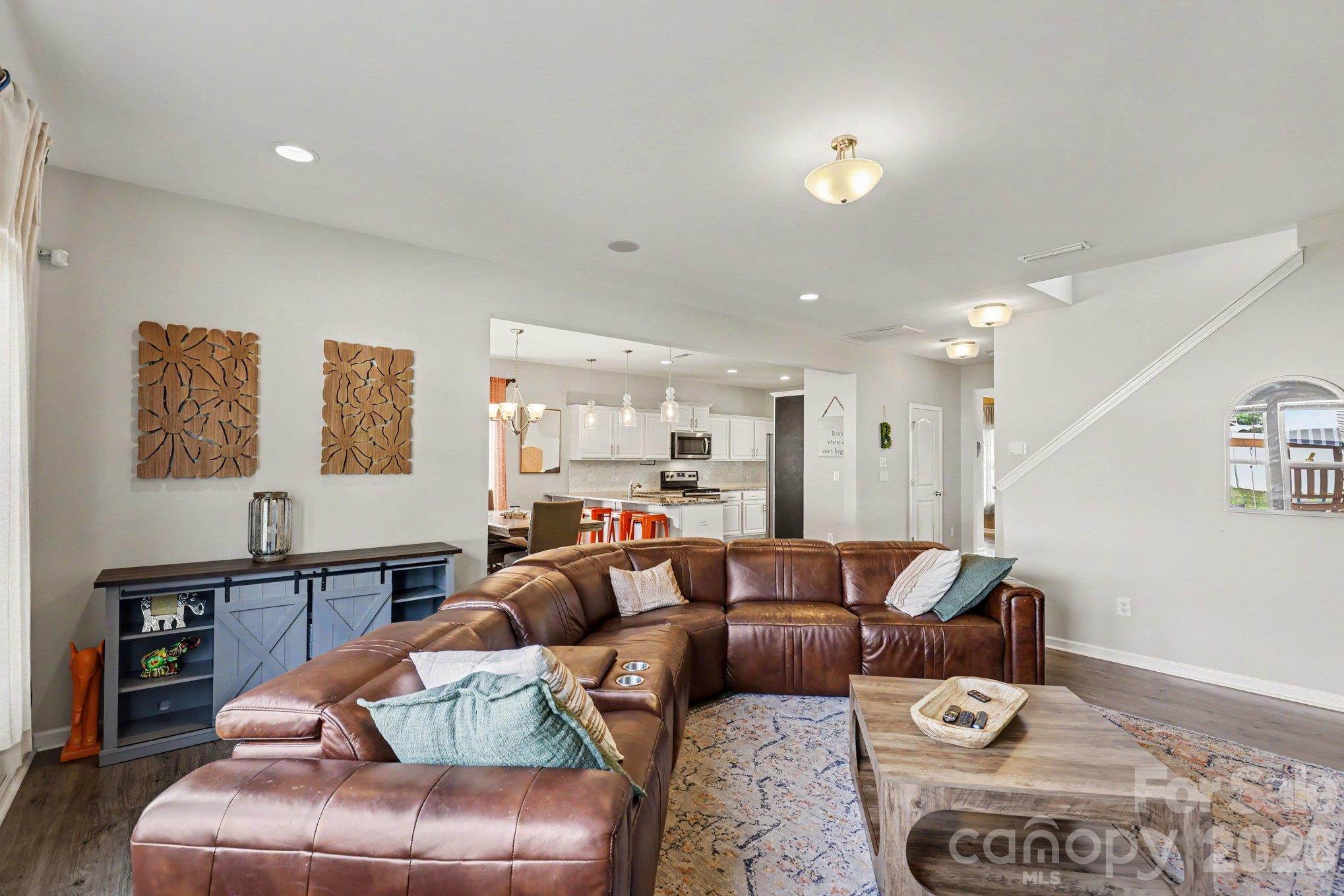 628 Gants Road Property Photo 7