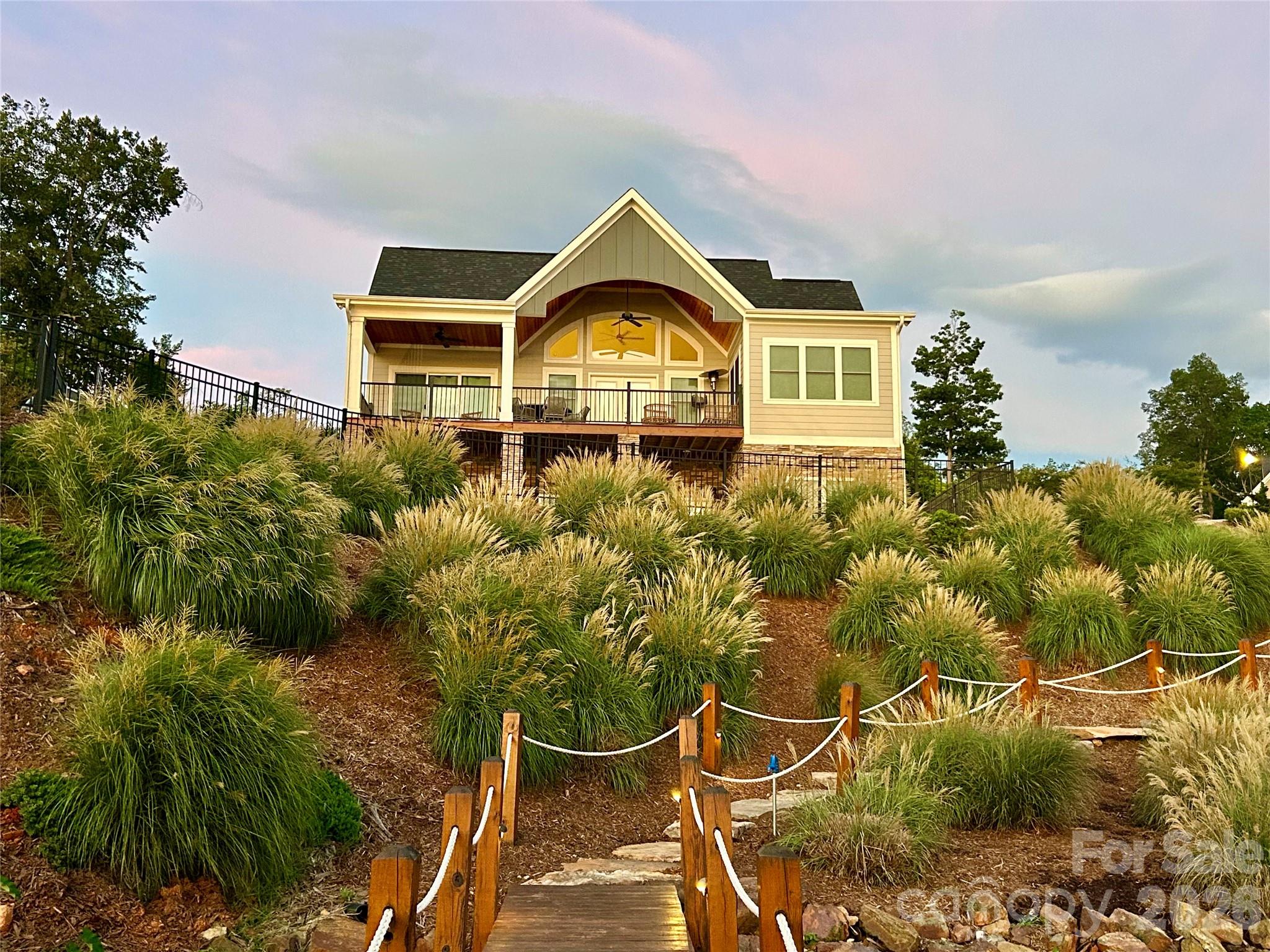 347 Landing Trail Property Photo 4
