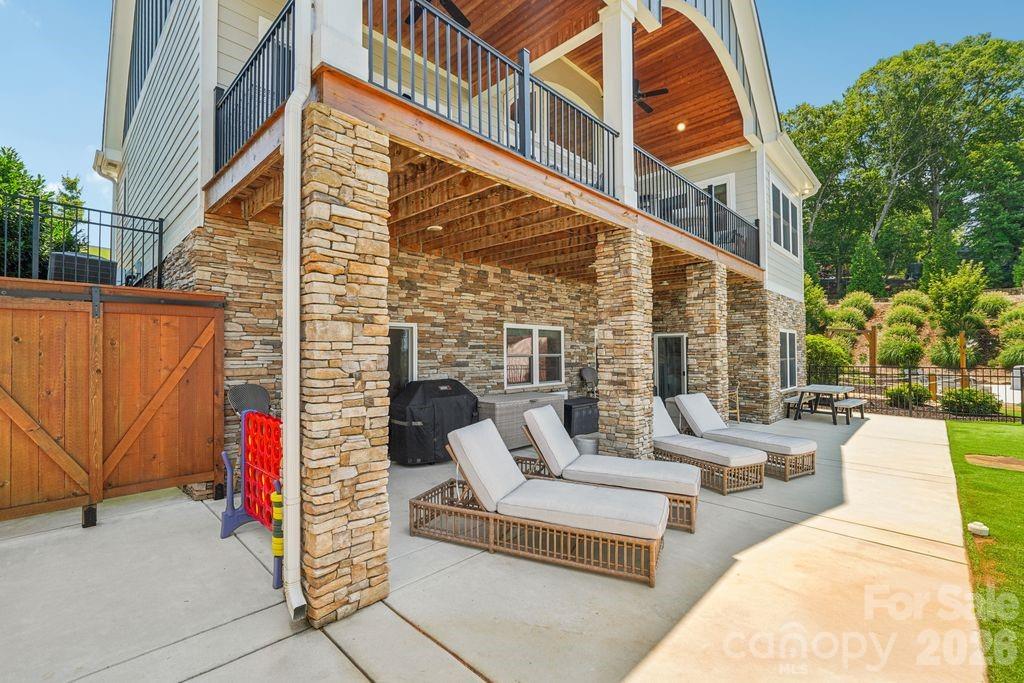 347 Landing Trail Property Photo 48