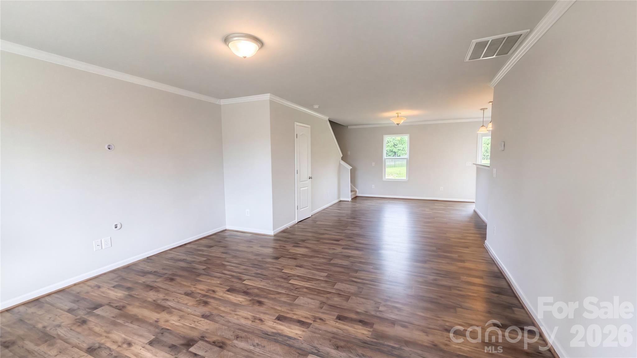 6130 Loy Court Property Photo 4