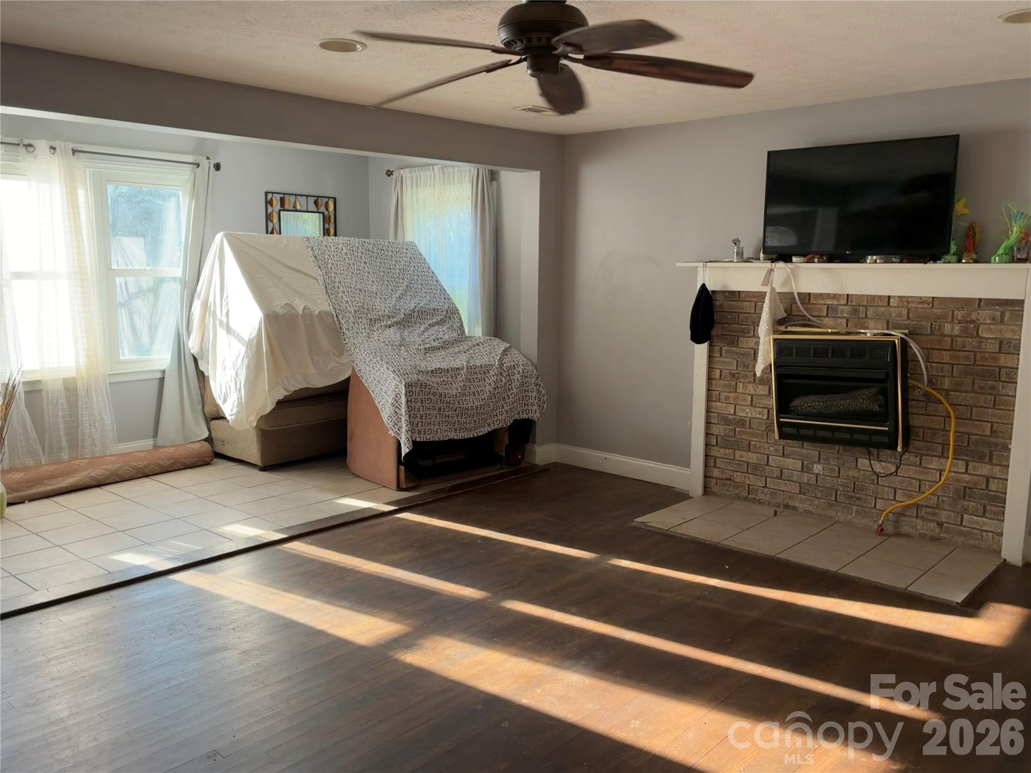 203 Regan Street Property Photo 3