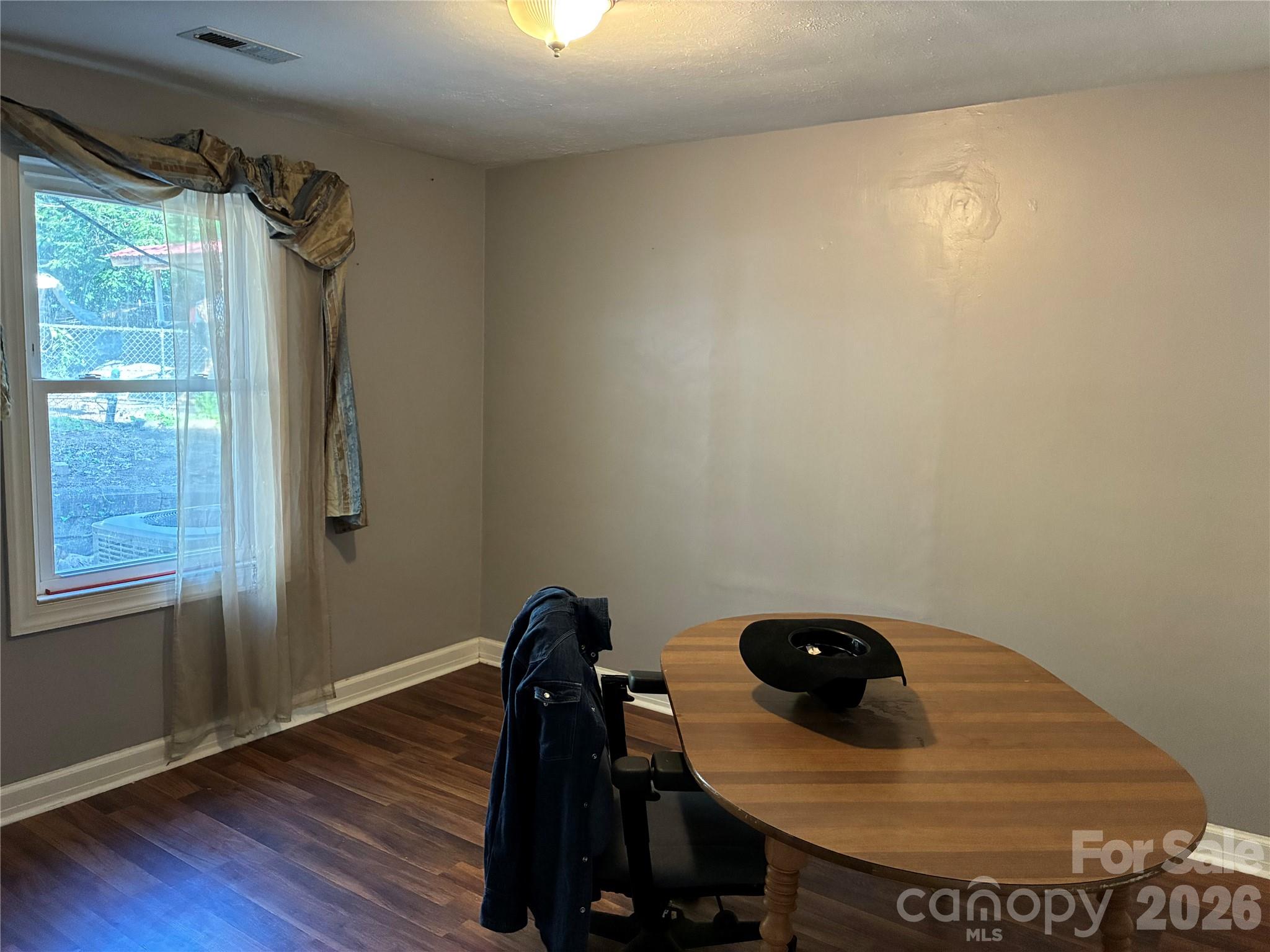 203 Regan Street Property Photo 16